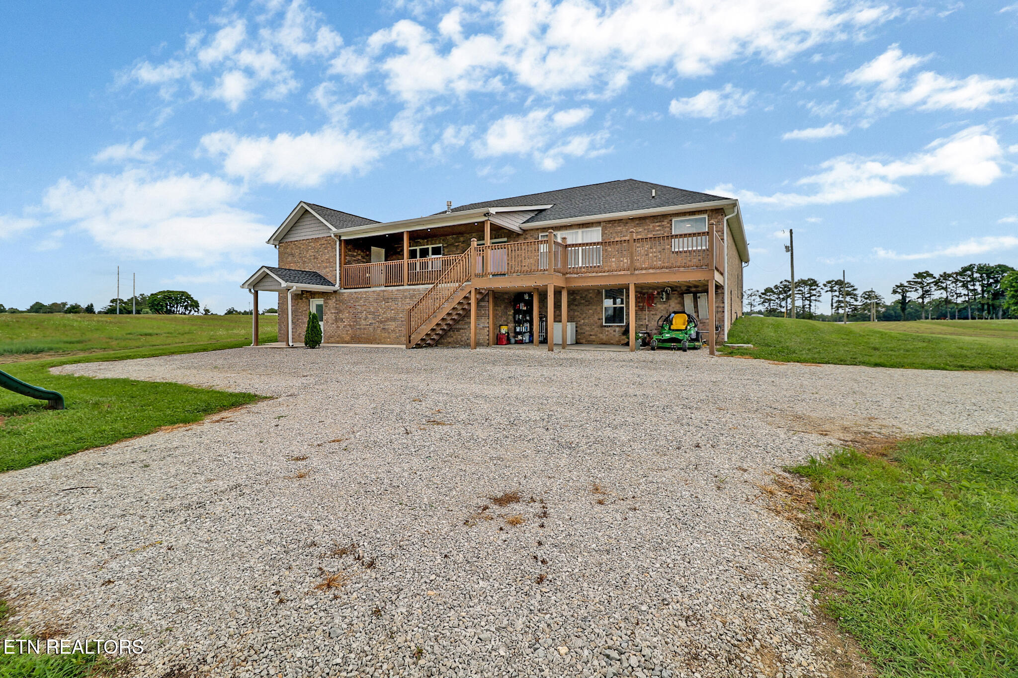 322 Randolph Road Crossville TN 38571
