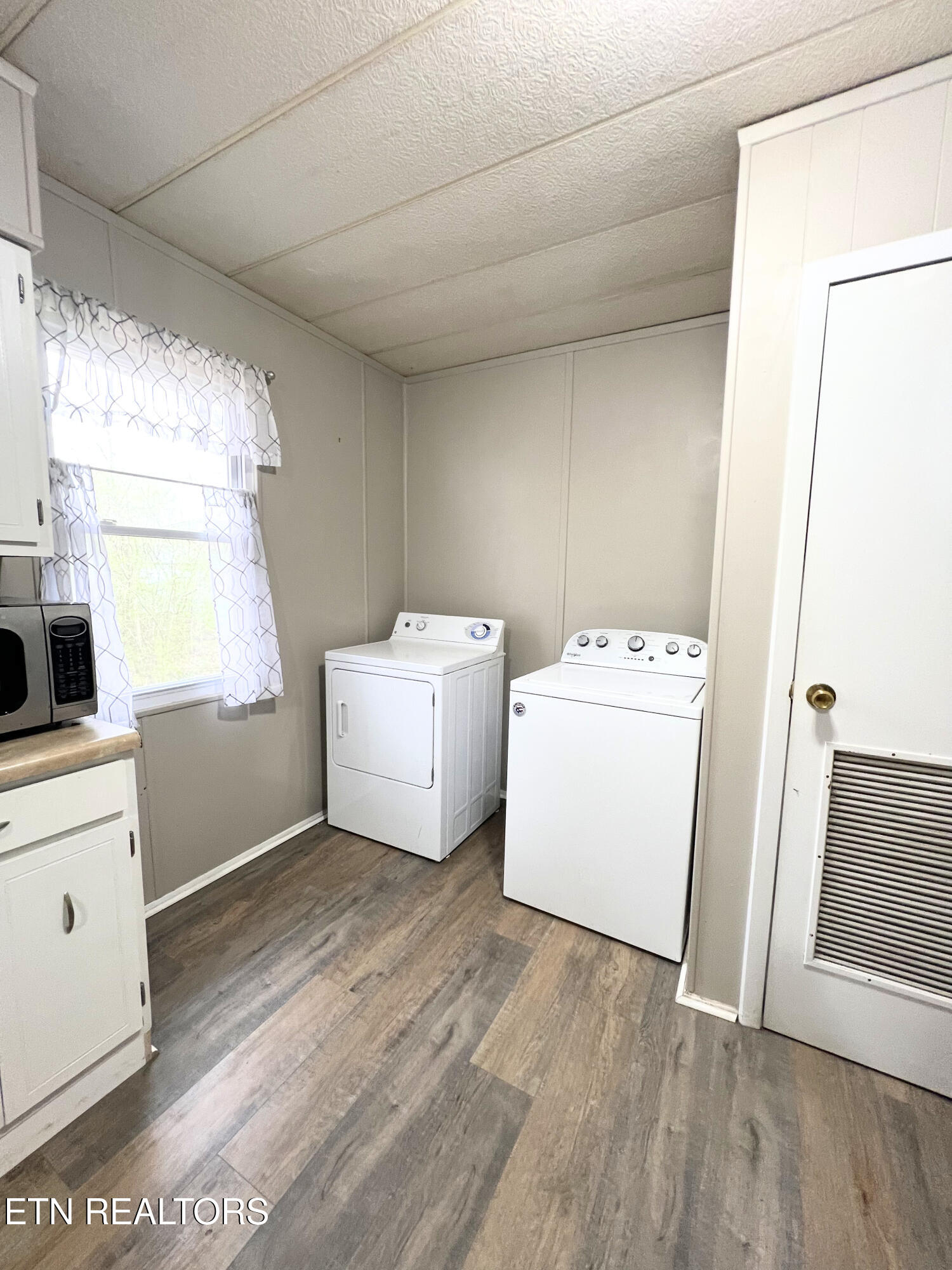 84 Harper Lane Crossville TN 38555