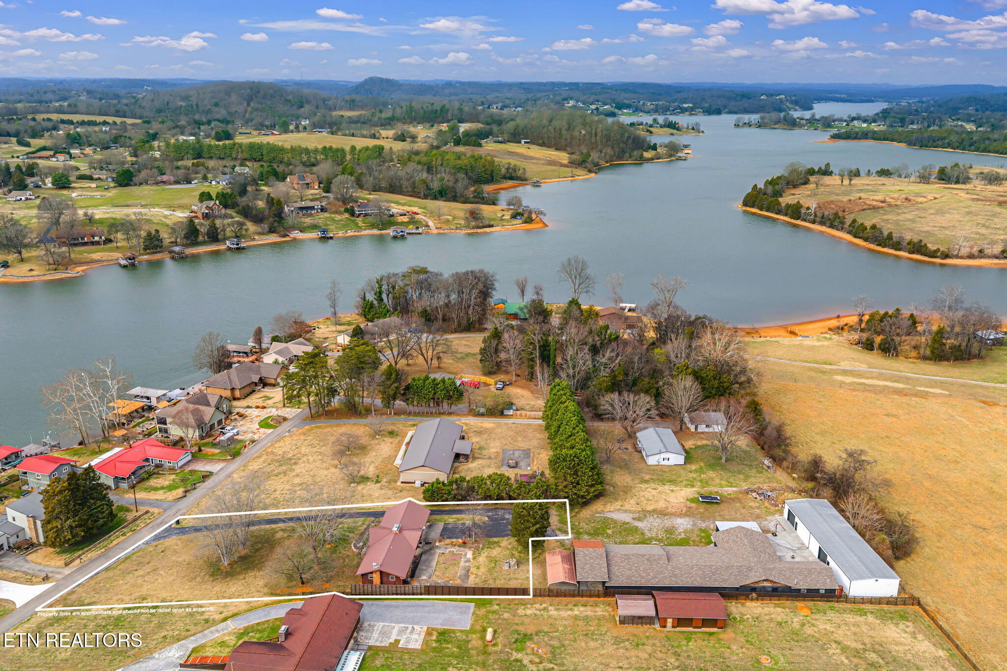 842 Collie Cove Court Friendsville TN 37737