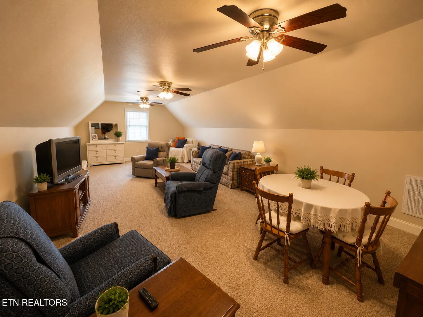 190 Williamsburg Drive Lenoir City TN 37772