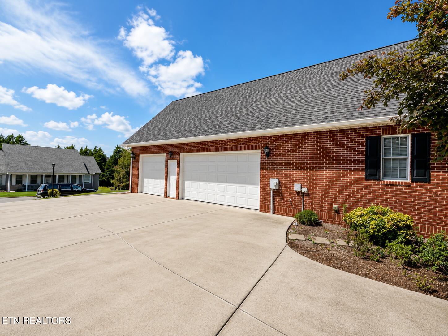 190 Williamsburg Drive Lenoir City TN 37772