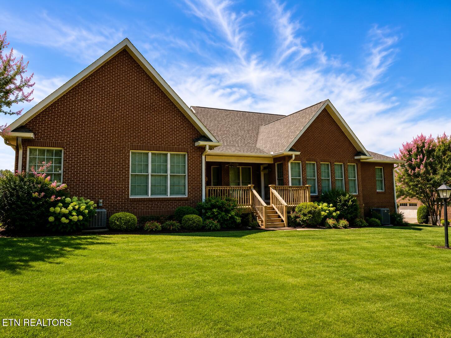 190 Williamsburg Drive Lenoir City TN 37772