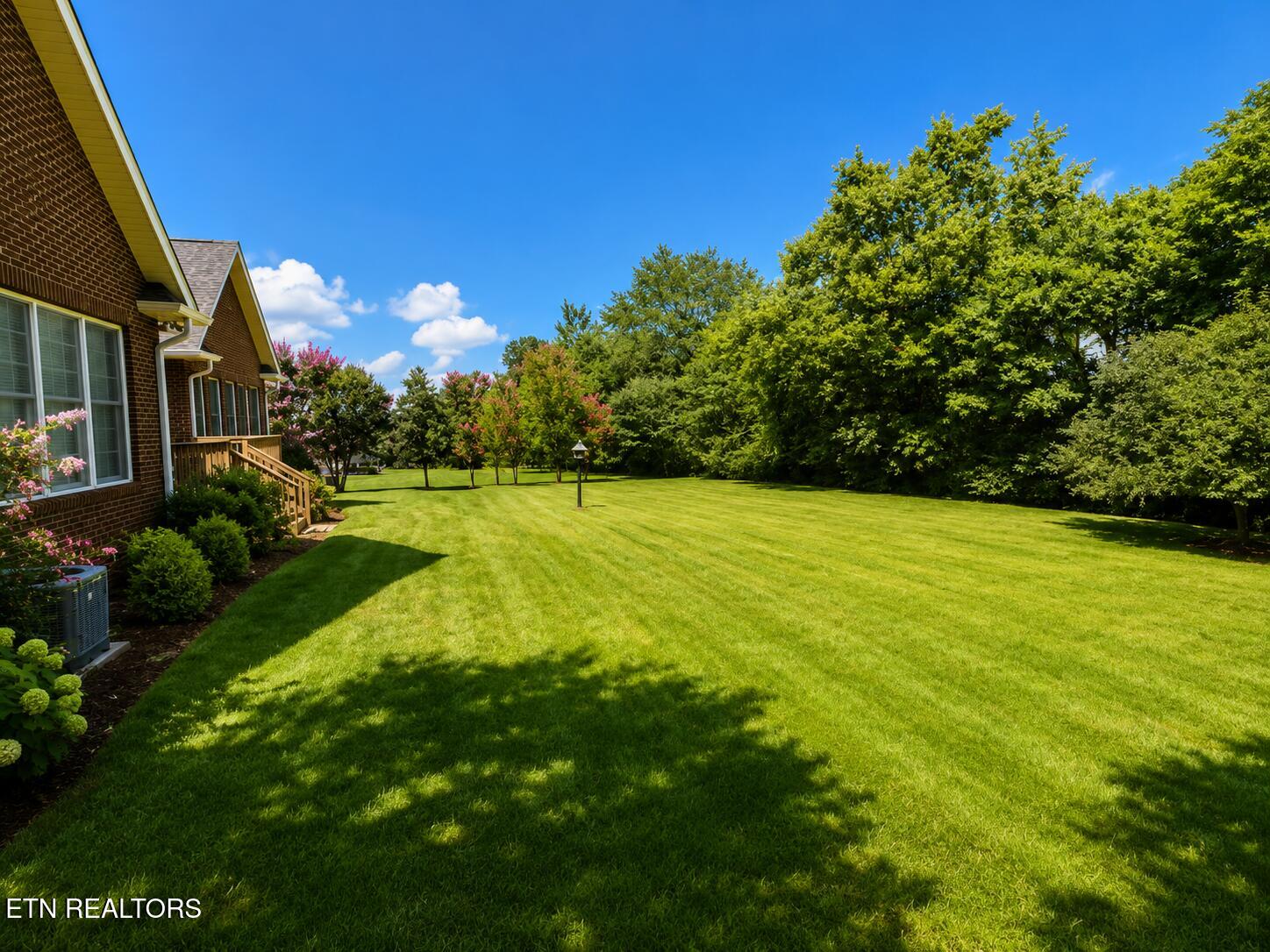 190 Williamsburg Drive Lenoir City TN 37772