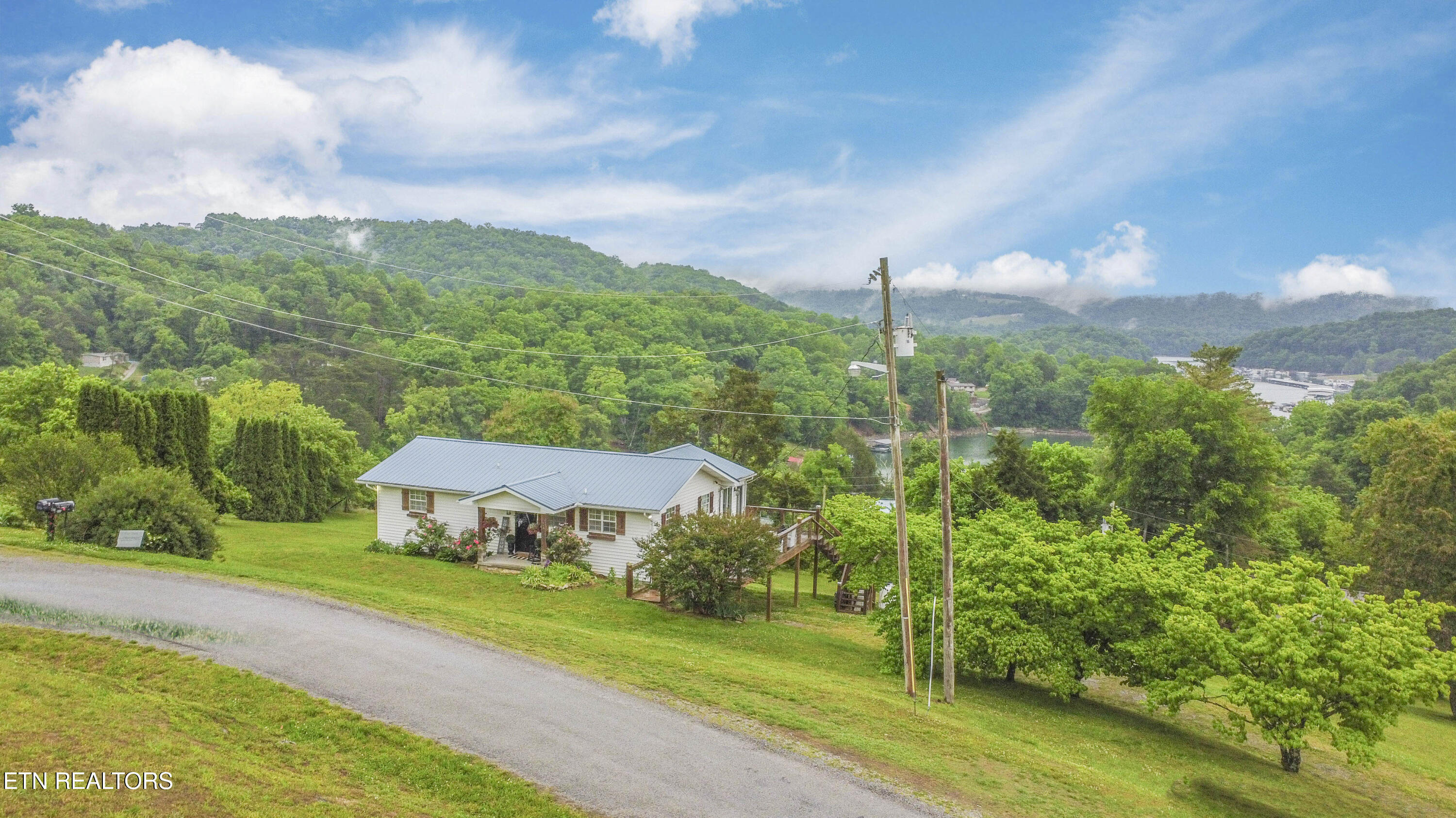 140 Walnut Circle New Tazewell TN 37825