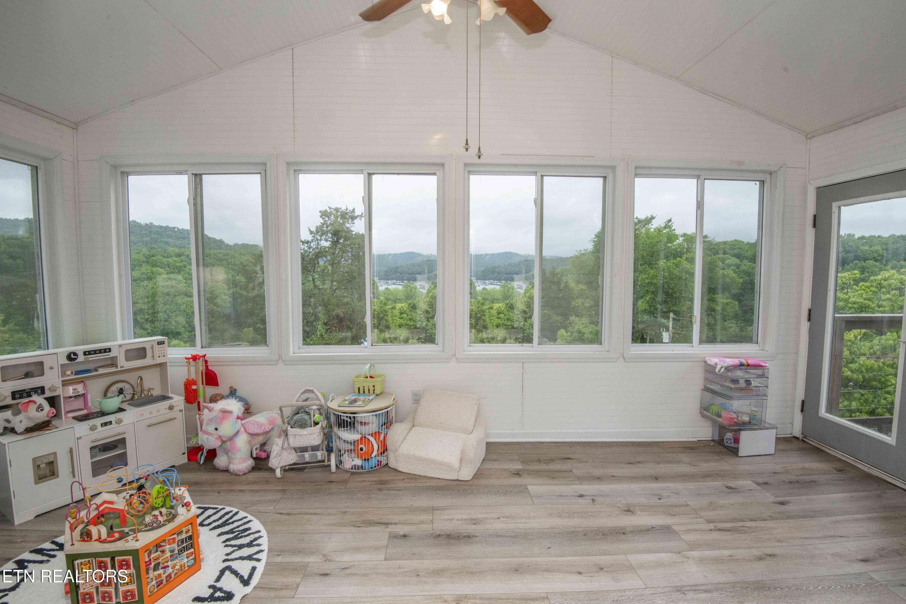 140 Walnut Circle New Tazewell TN 37825