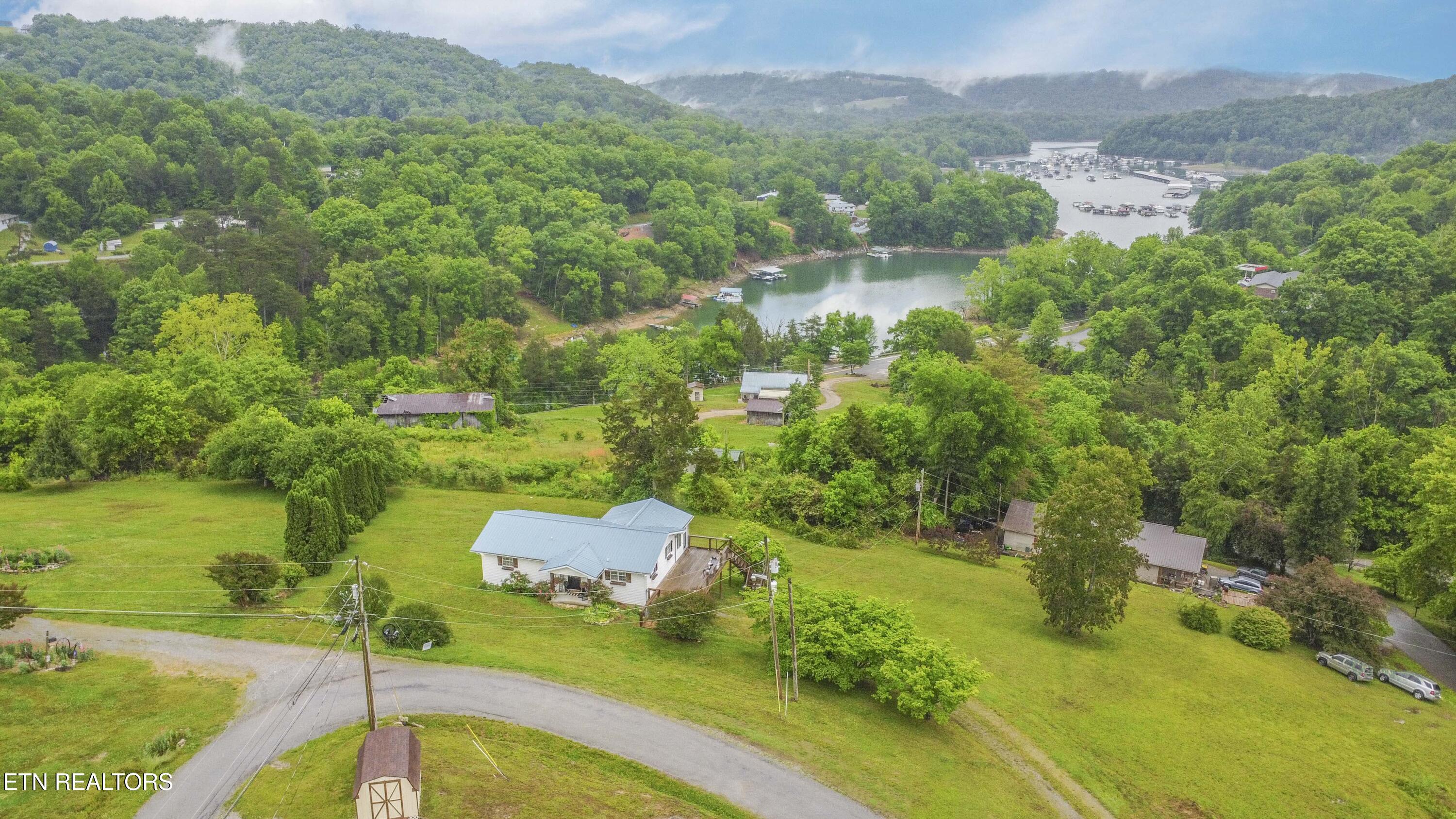 140 Walnut Circle New Tazewell TN 37825