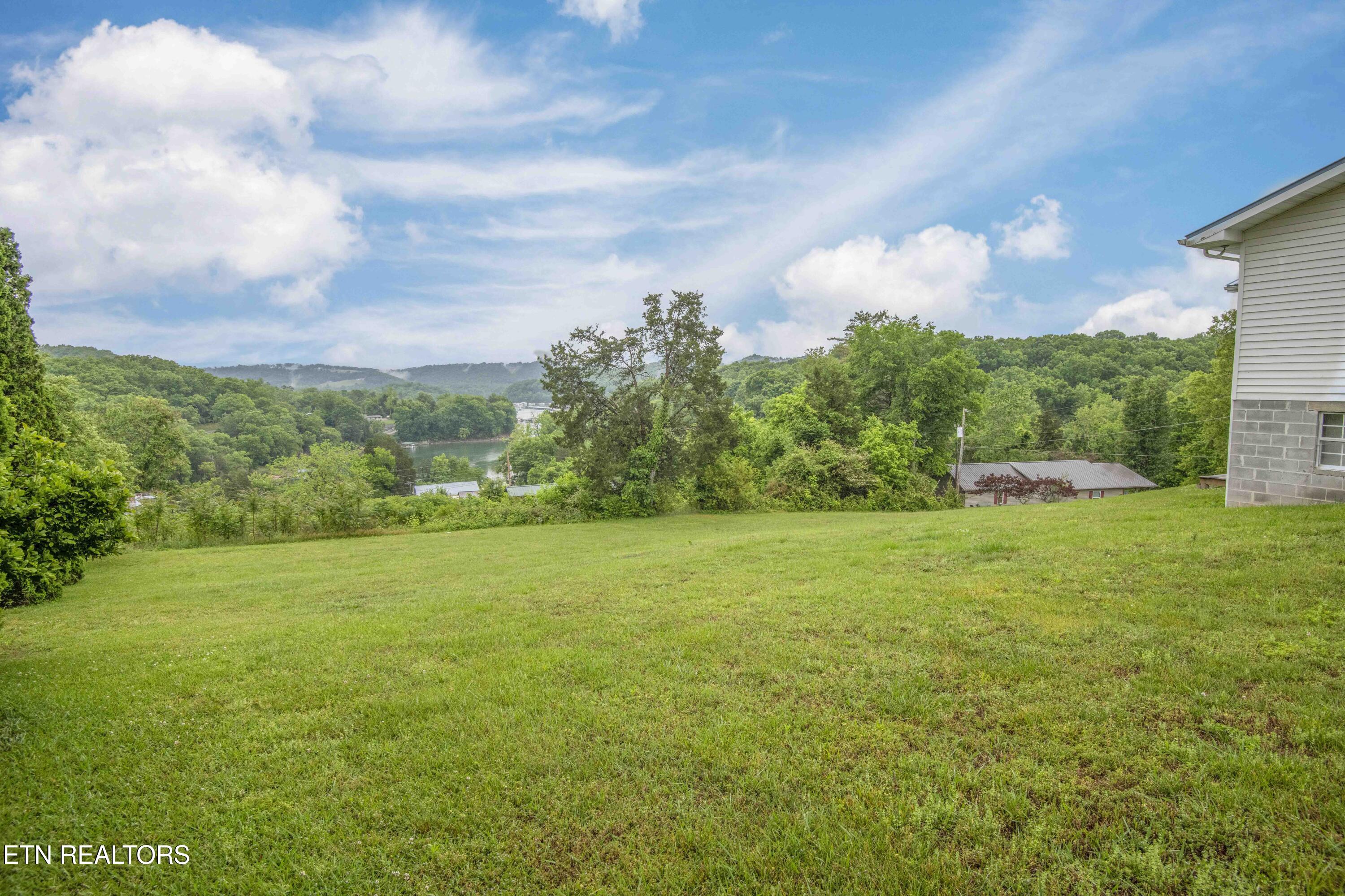 140 Walnut Circle New Tazewell TN 37825
