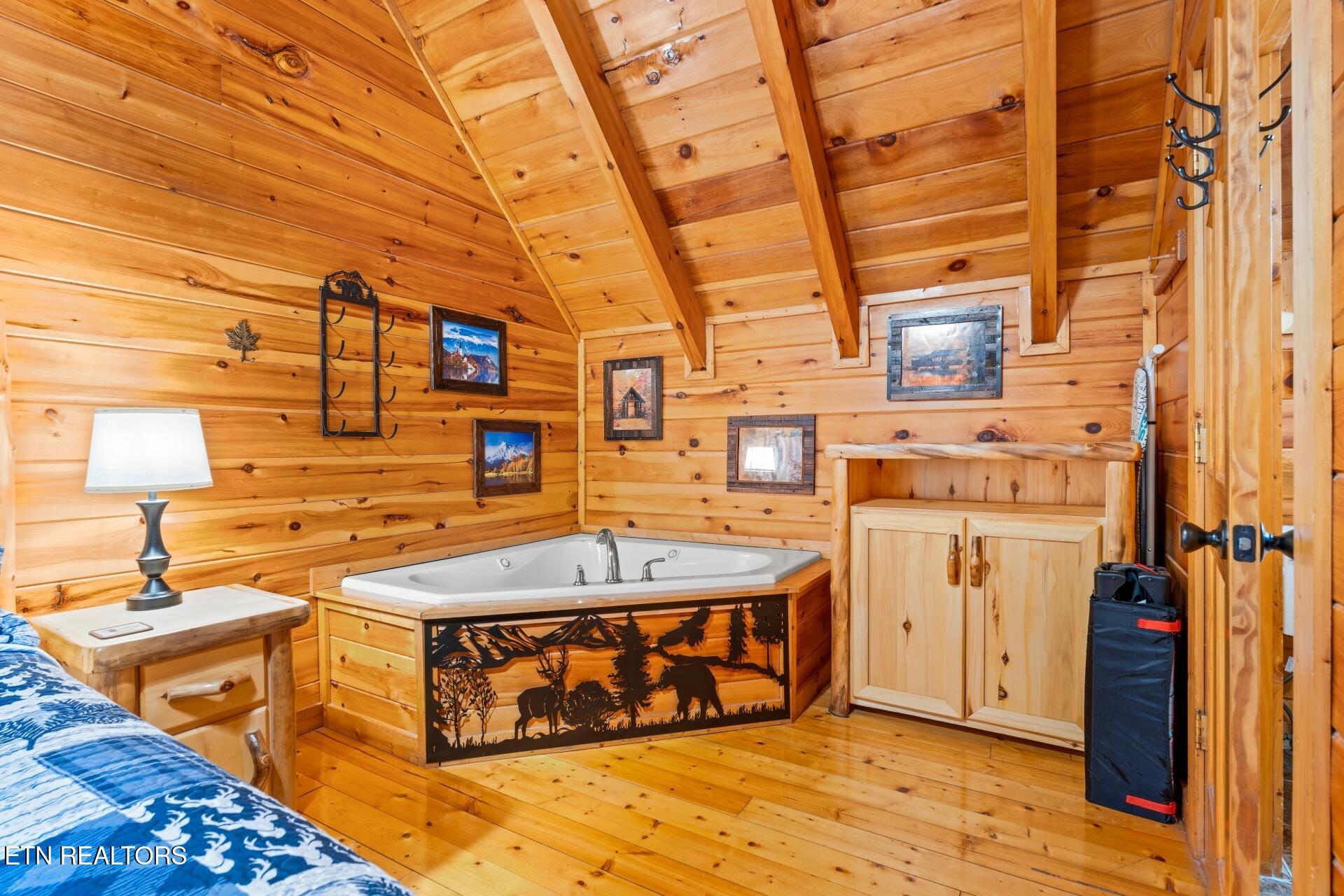 4519 Forest Vista Way Pigeon Forge TN 37863