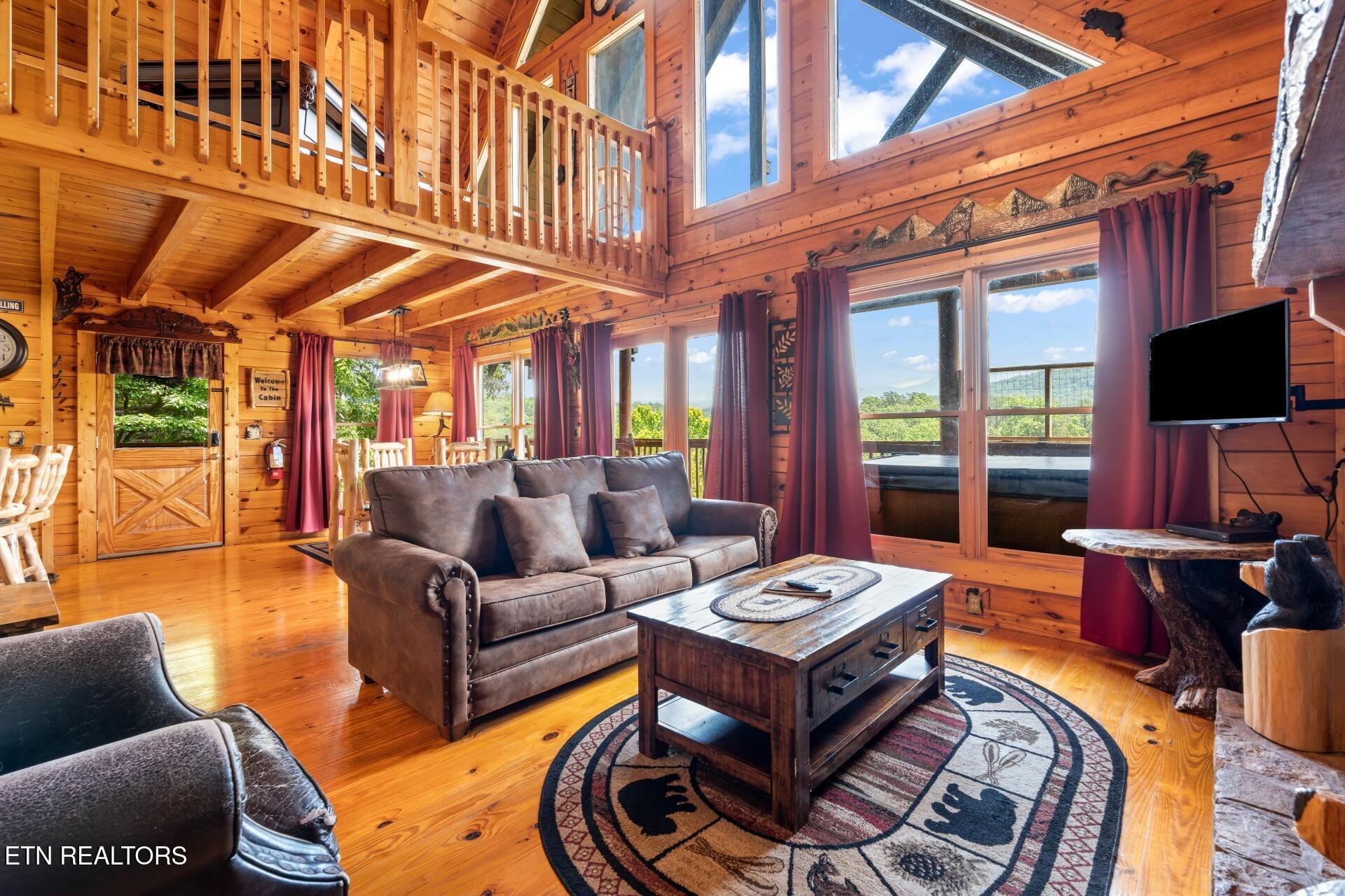 4519 Forest Vista Way Pigeon Forge TN 37863