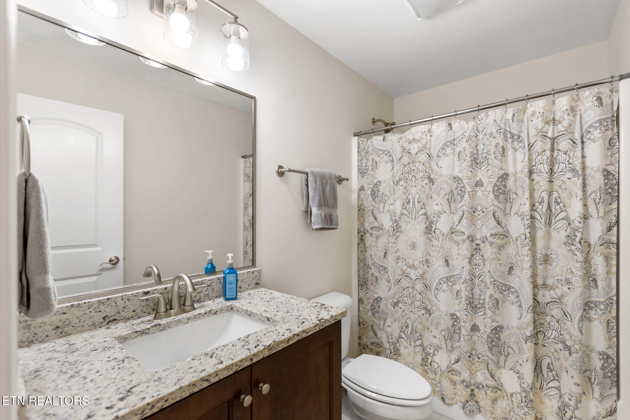 2324 Wolf Crossing Lane Knoxville TN 37932
