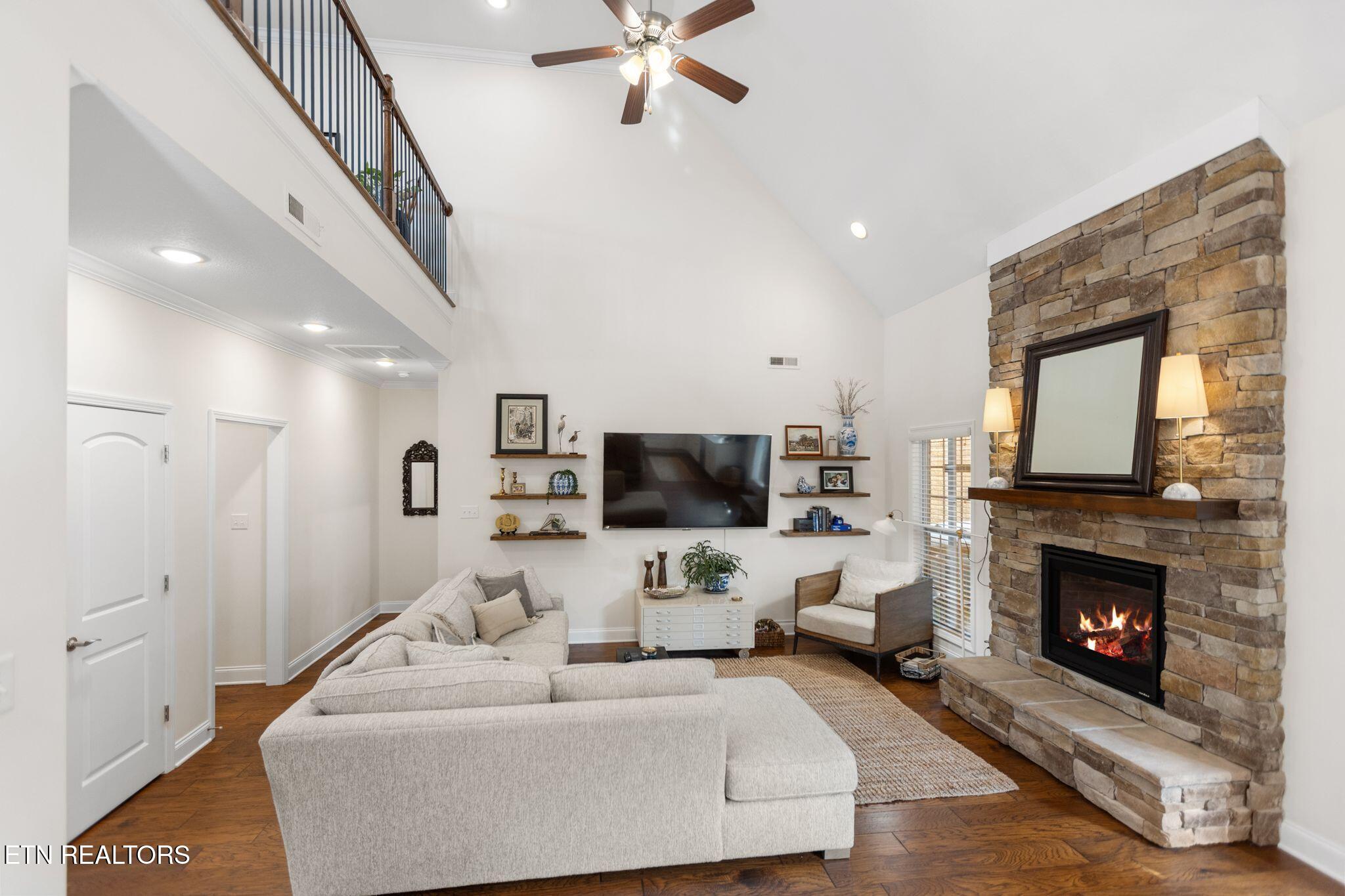 2324 Wolf Crossing Lane Knoxville TN 37932