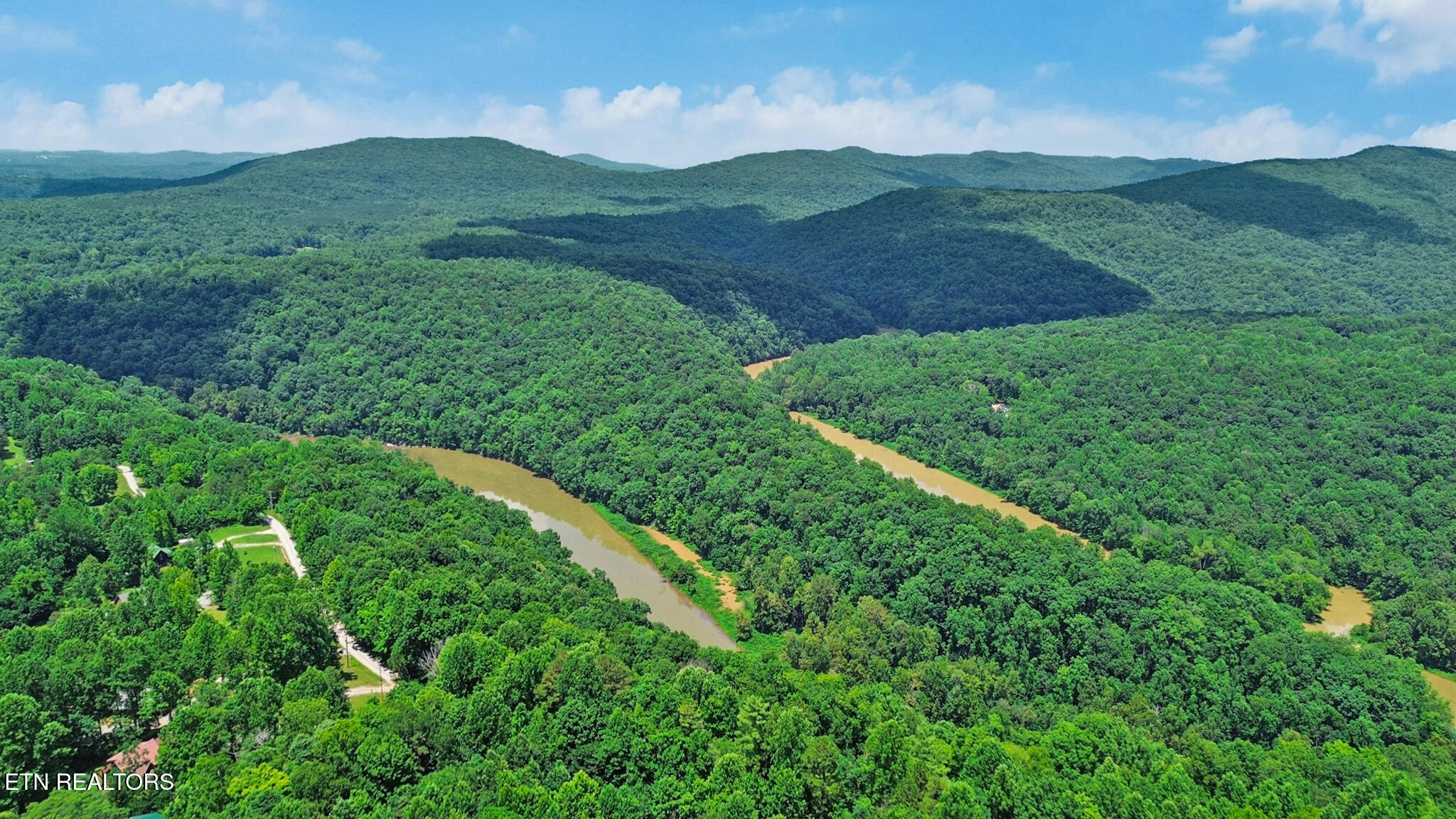 517 Big Sky Road Jamestown TN 38556