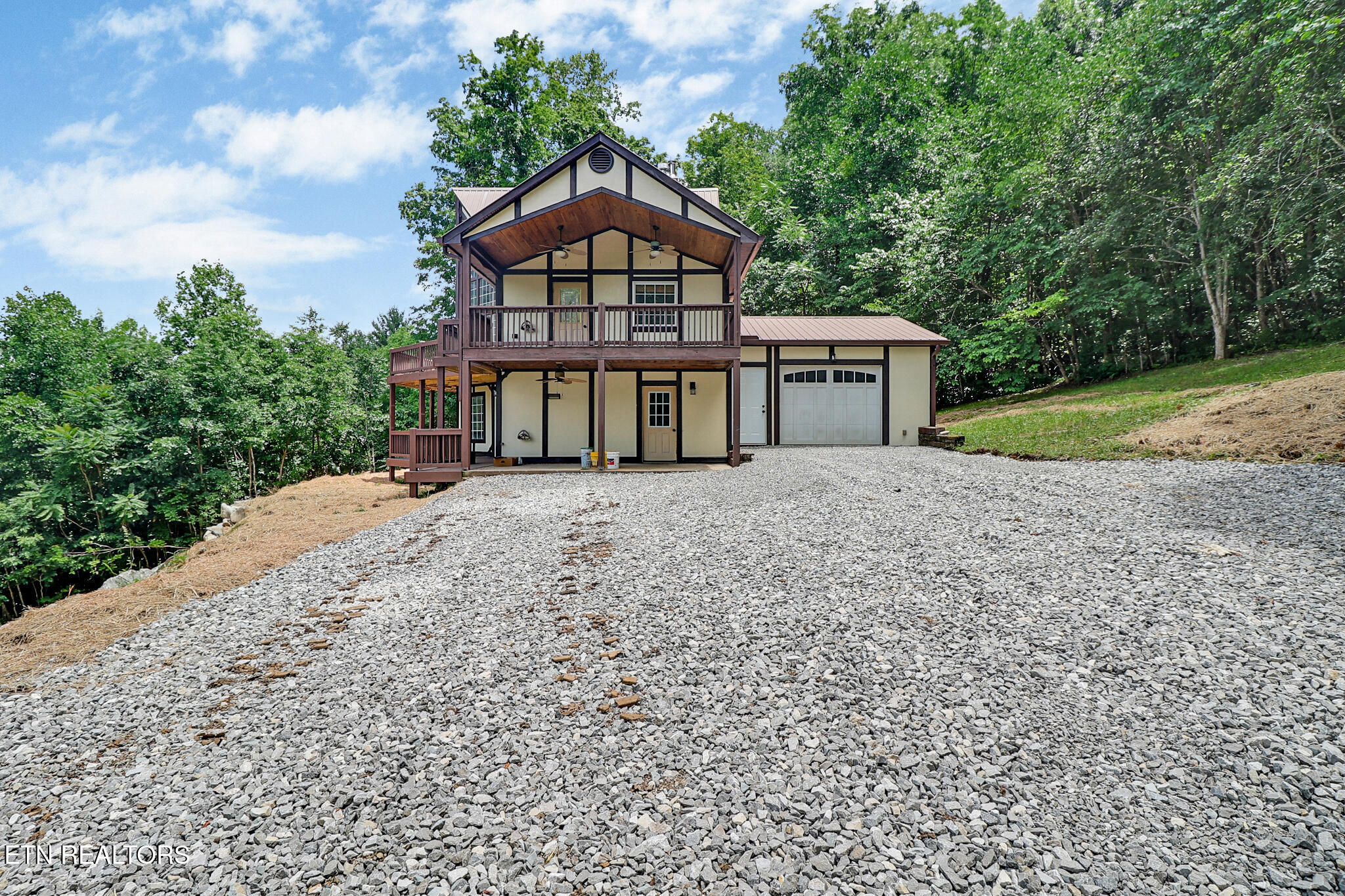 517 Big Sky Road Jamestown TN 38556