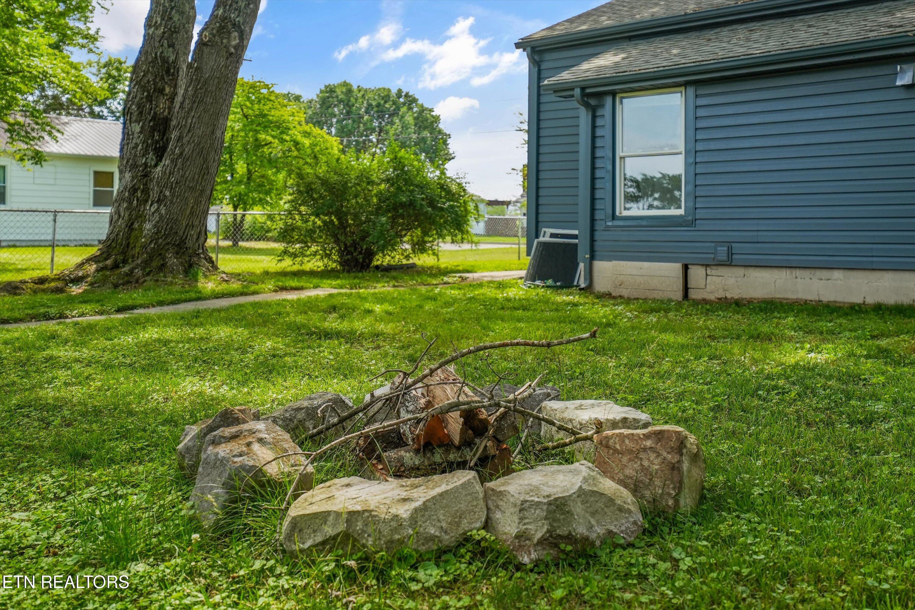 1025 Cherry Street Alcoa TN 37701