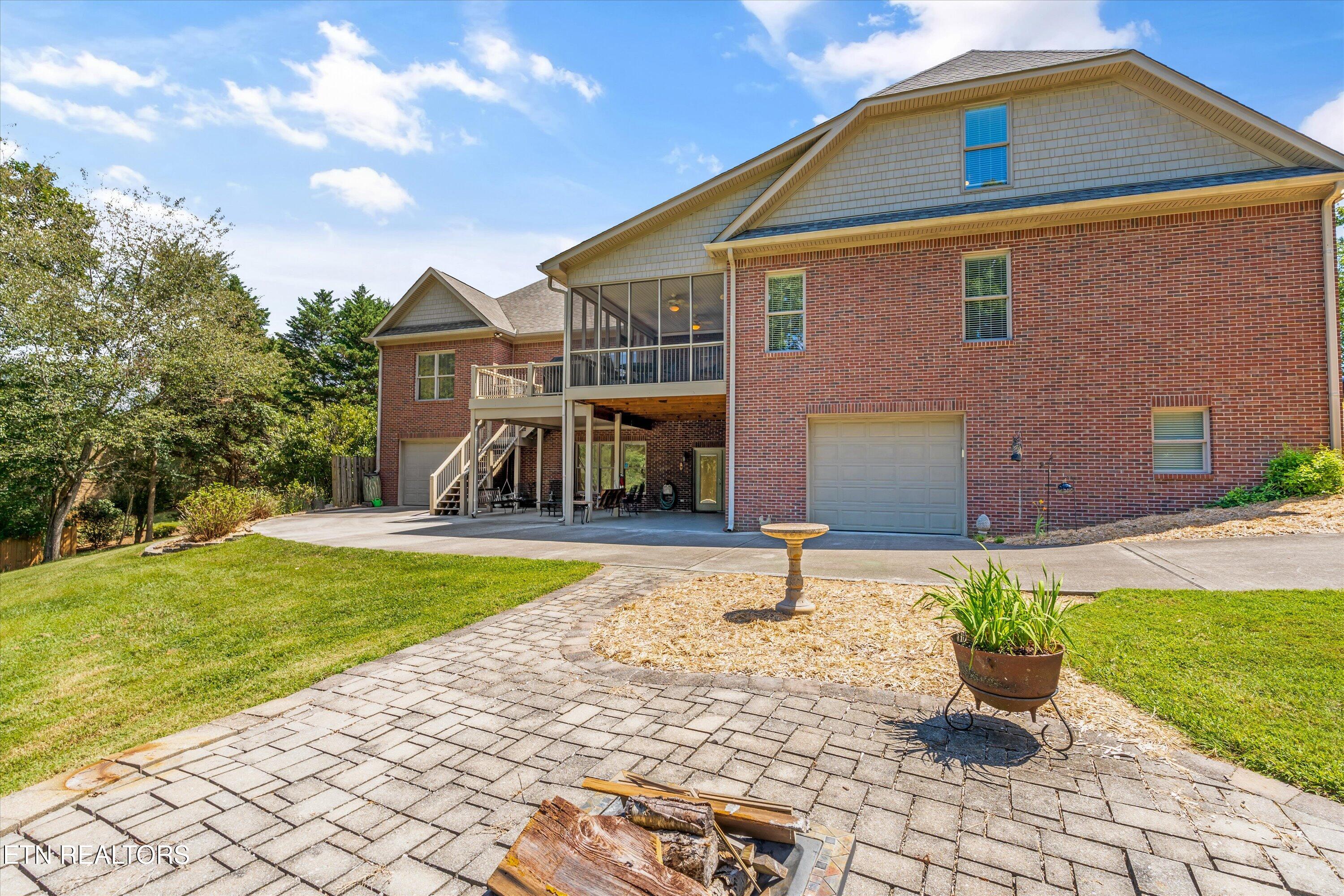 2225 Henge Point Lane Knoxville TN 37922