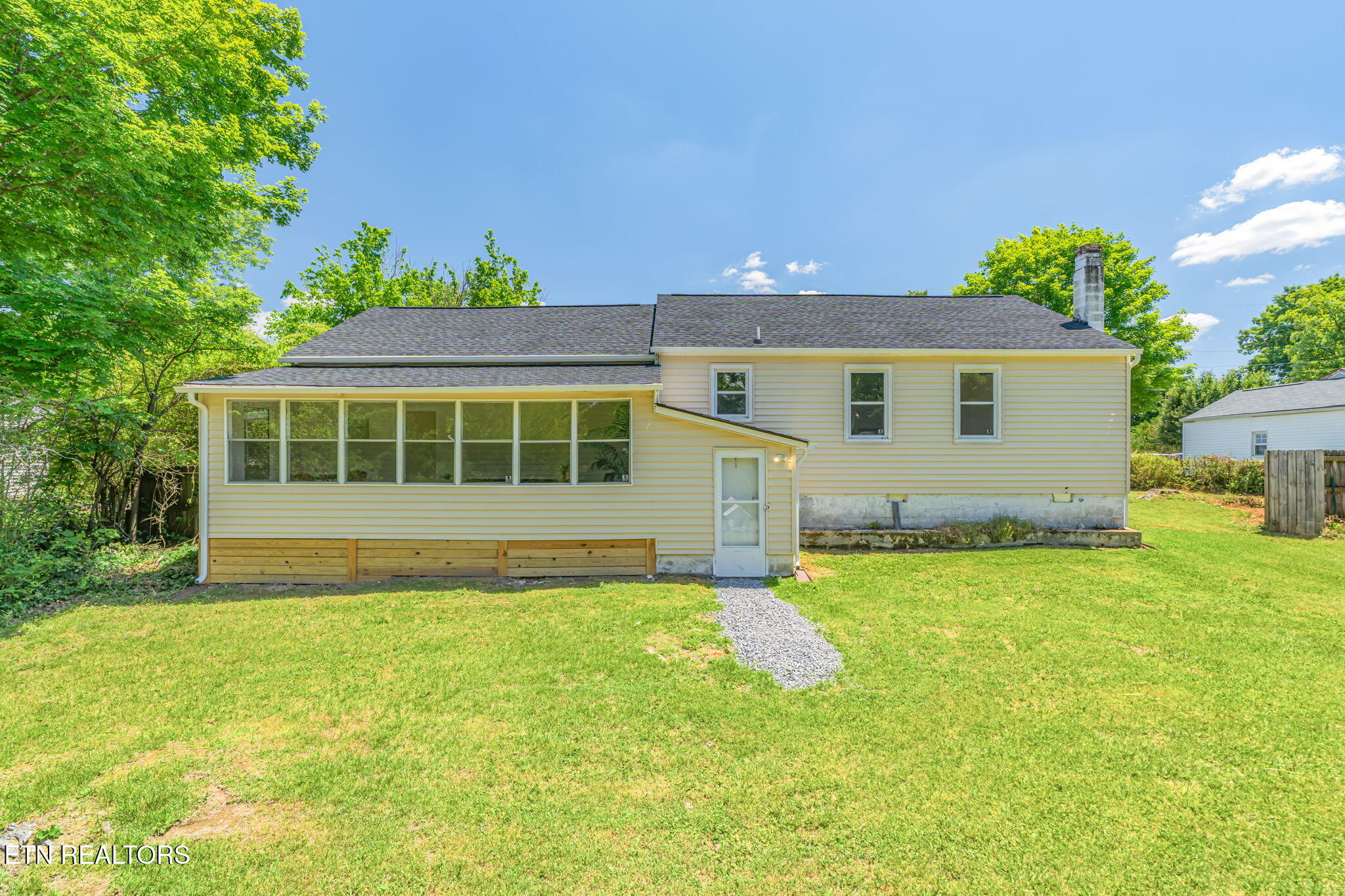 5716 Sanford Road Knoxville TN 37912