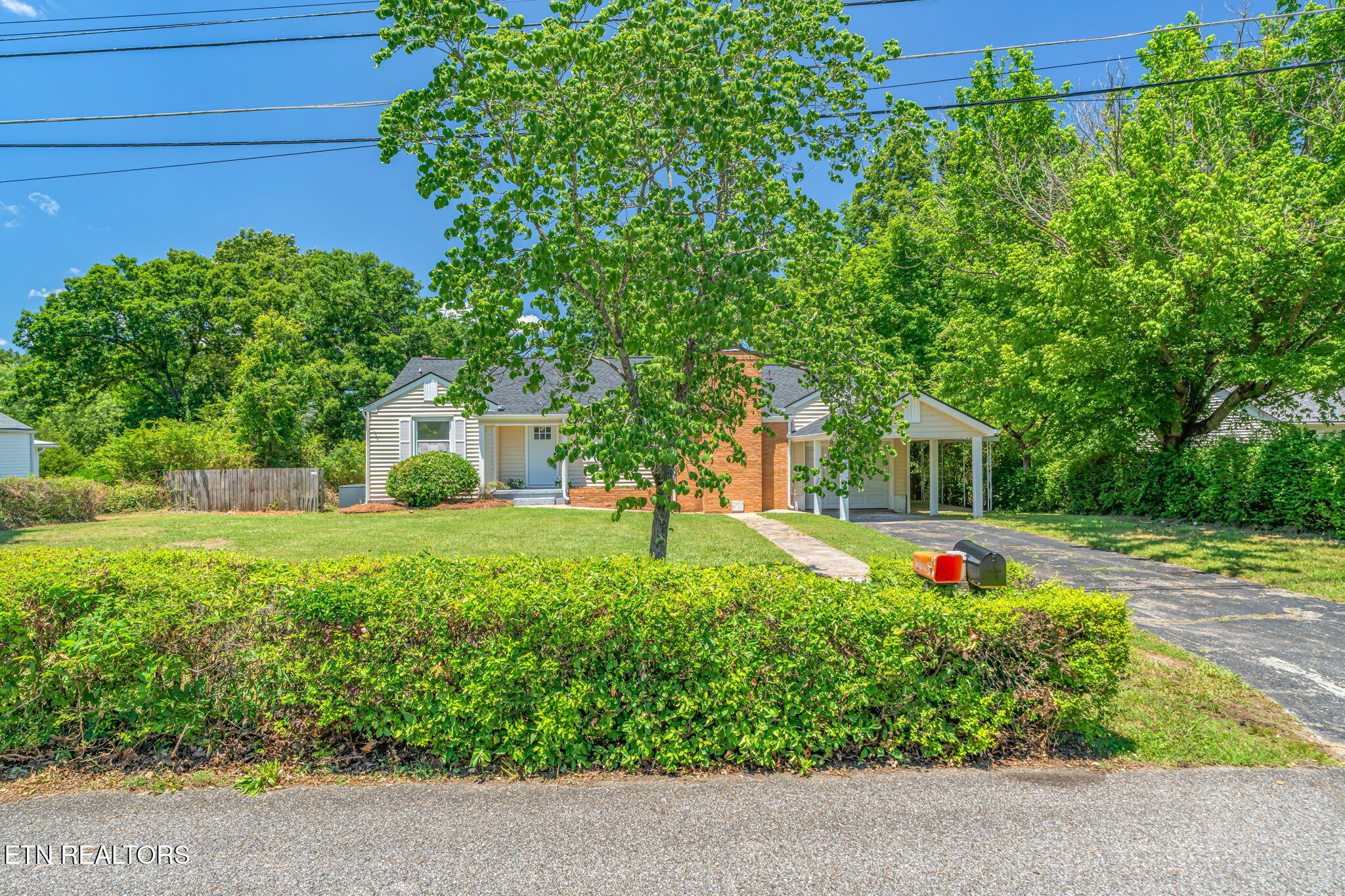 5716 Sanford Road Knoxville TN 37912