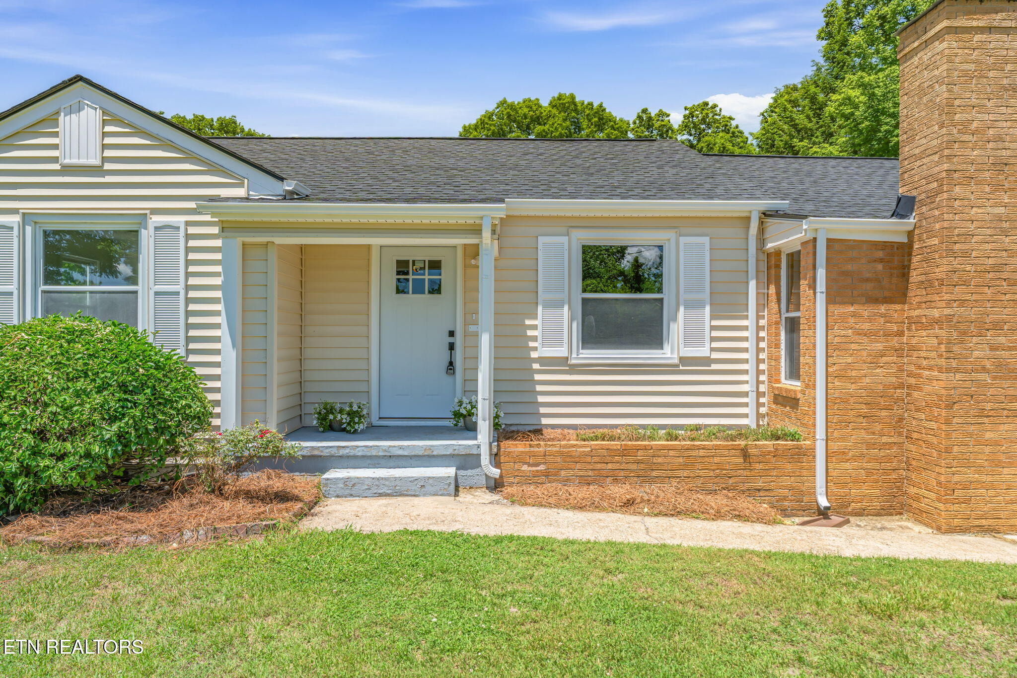 5716 Sanford Road Knoxville TN 37912