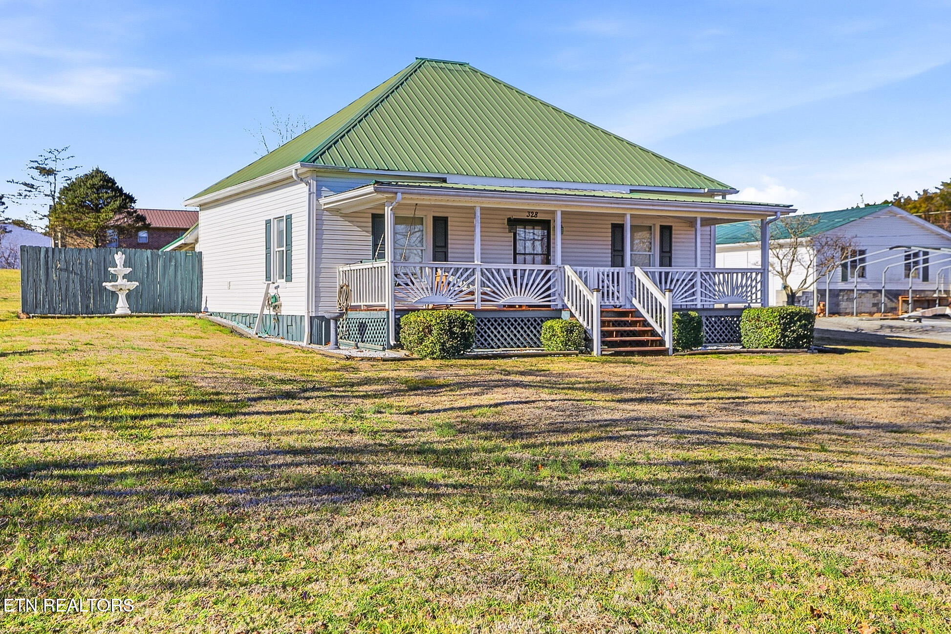 328 Mount Paran Road Jacksboro TN 37757