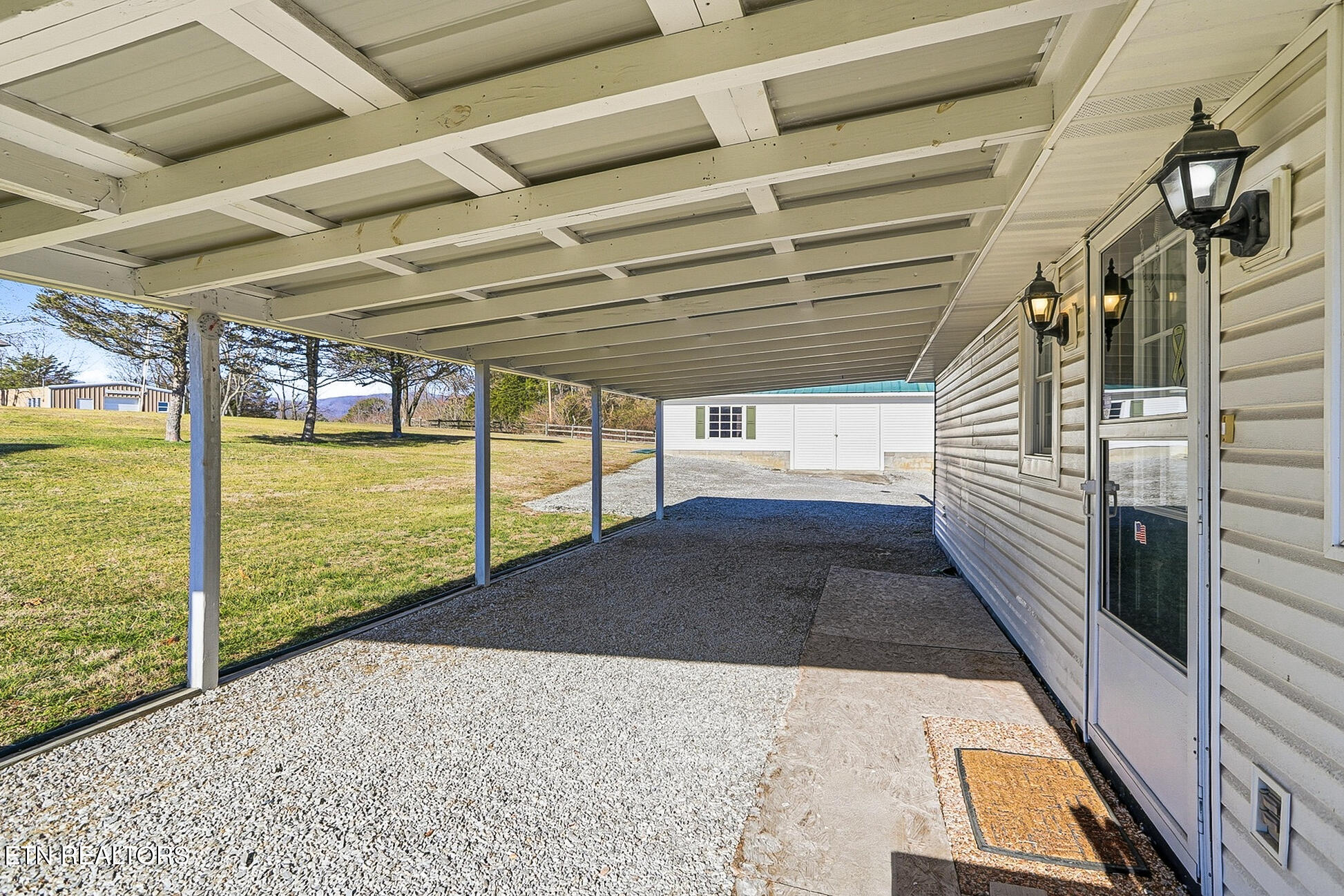 328 Mount Paran Road Jacksboro TN 37757