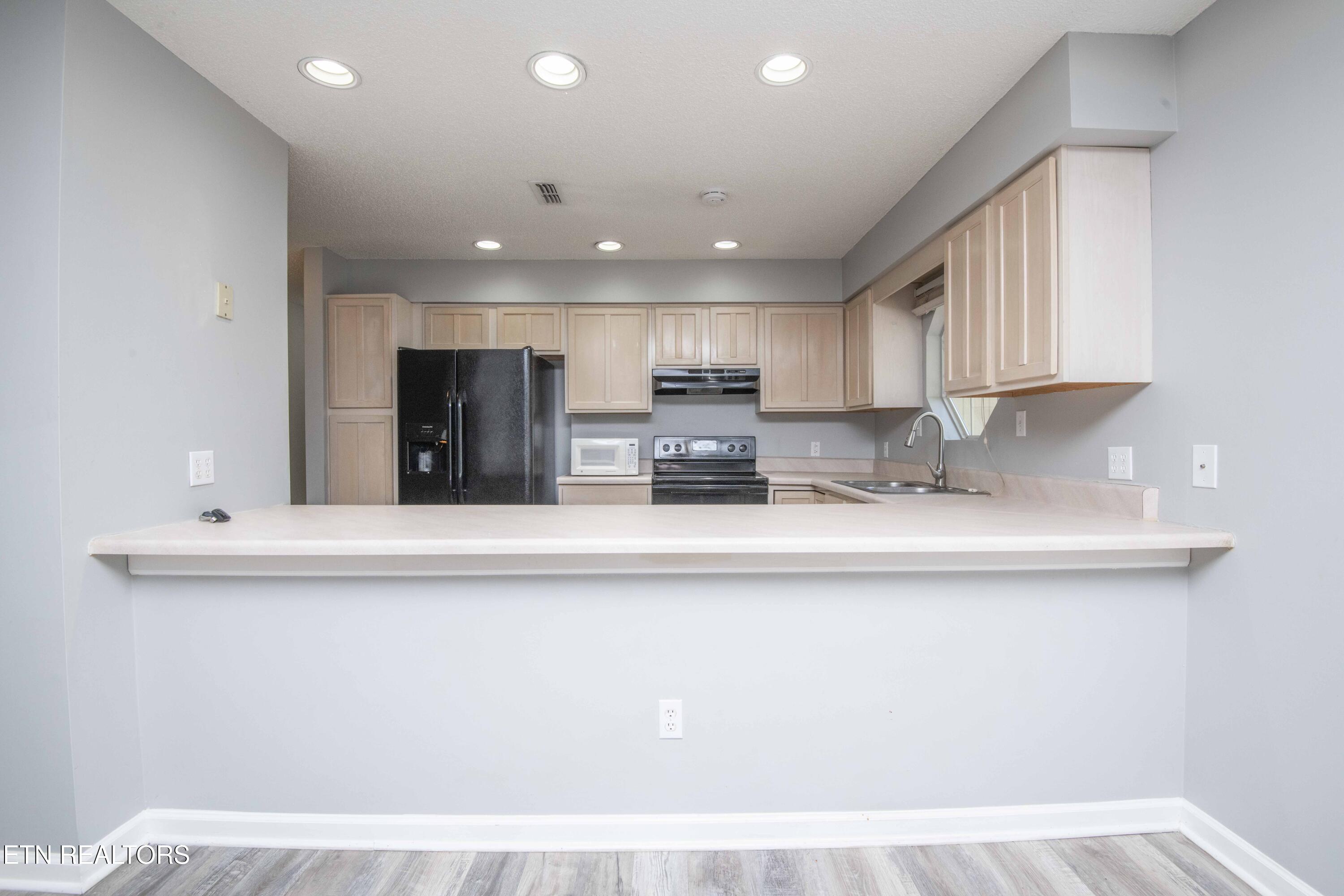 1966 Locarno Drive Knoxville TN 37914