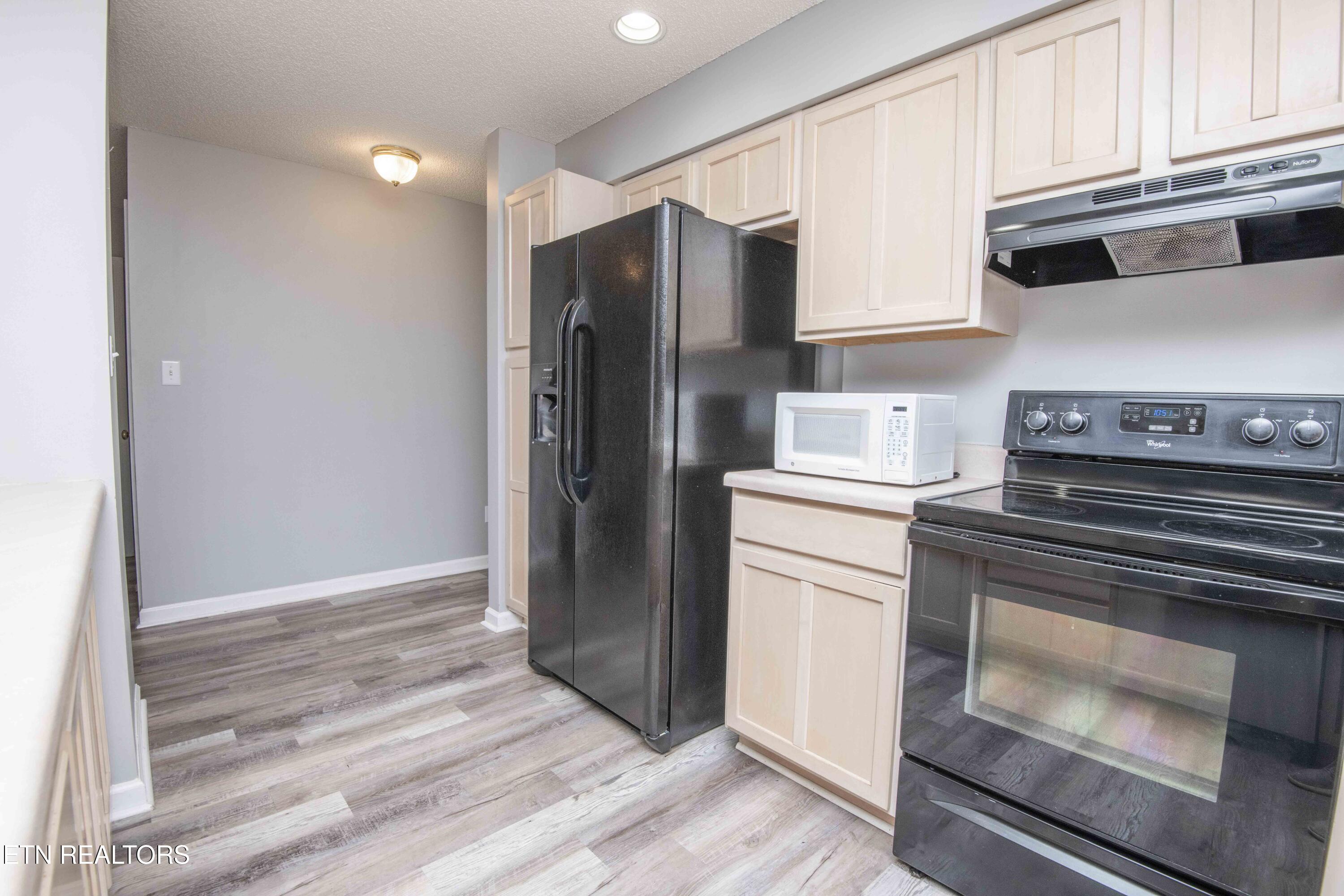 1966 Locarno Drive Knoxville TN 37914