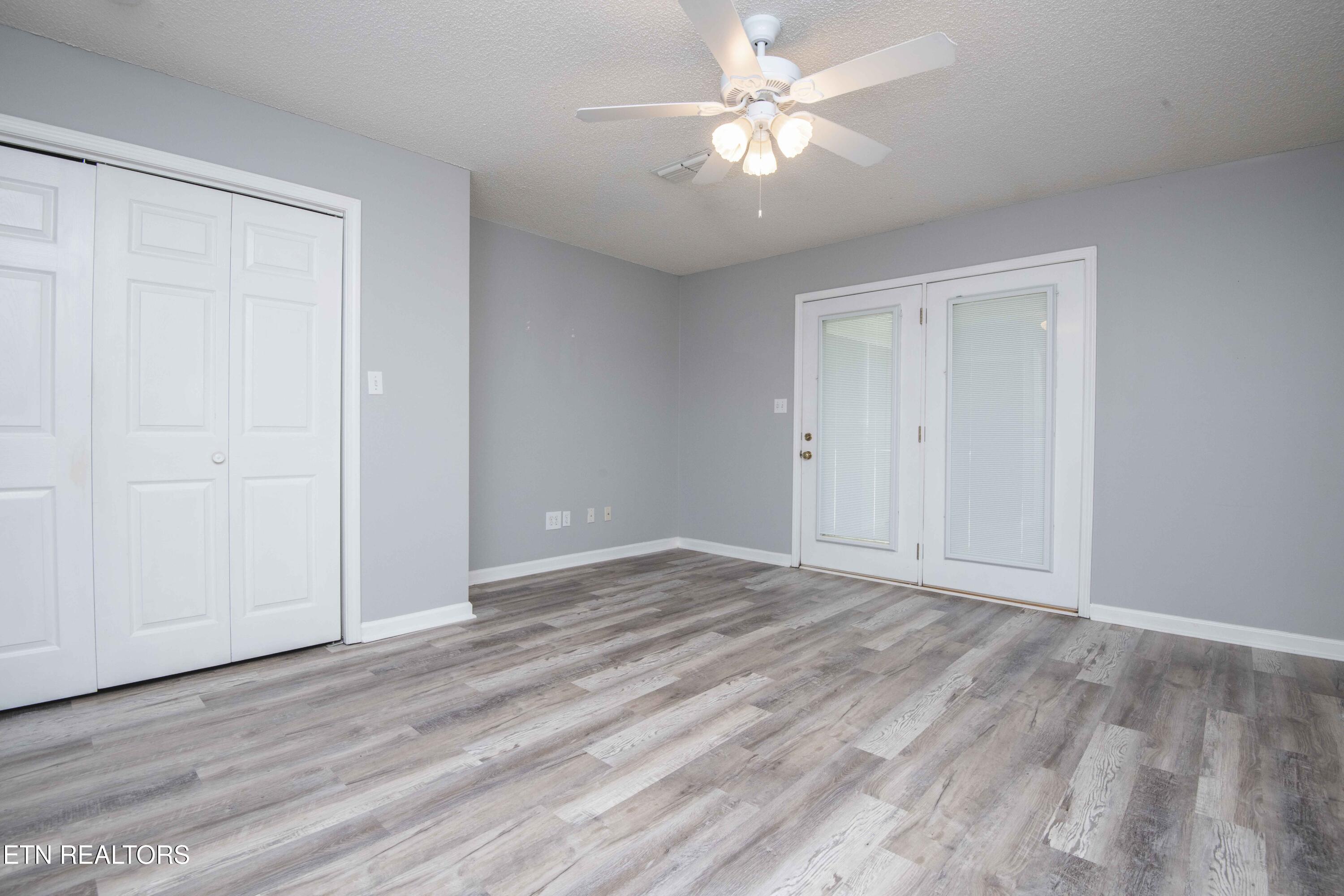 1966 Locarno Drive Knoxville TN 37914