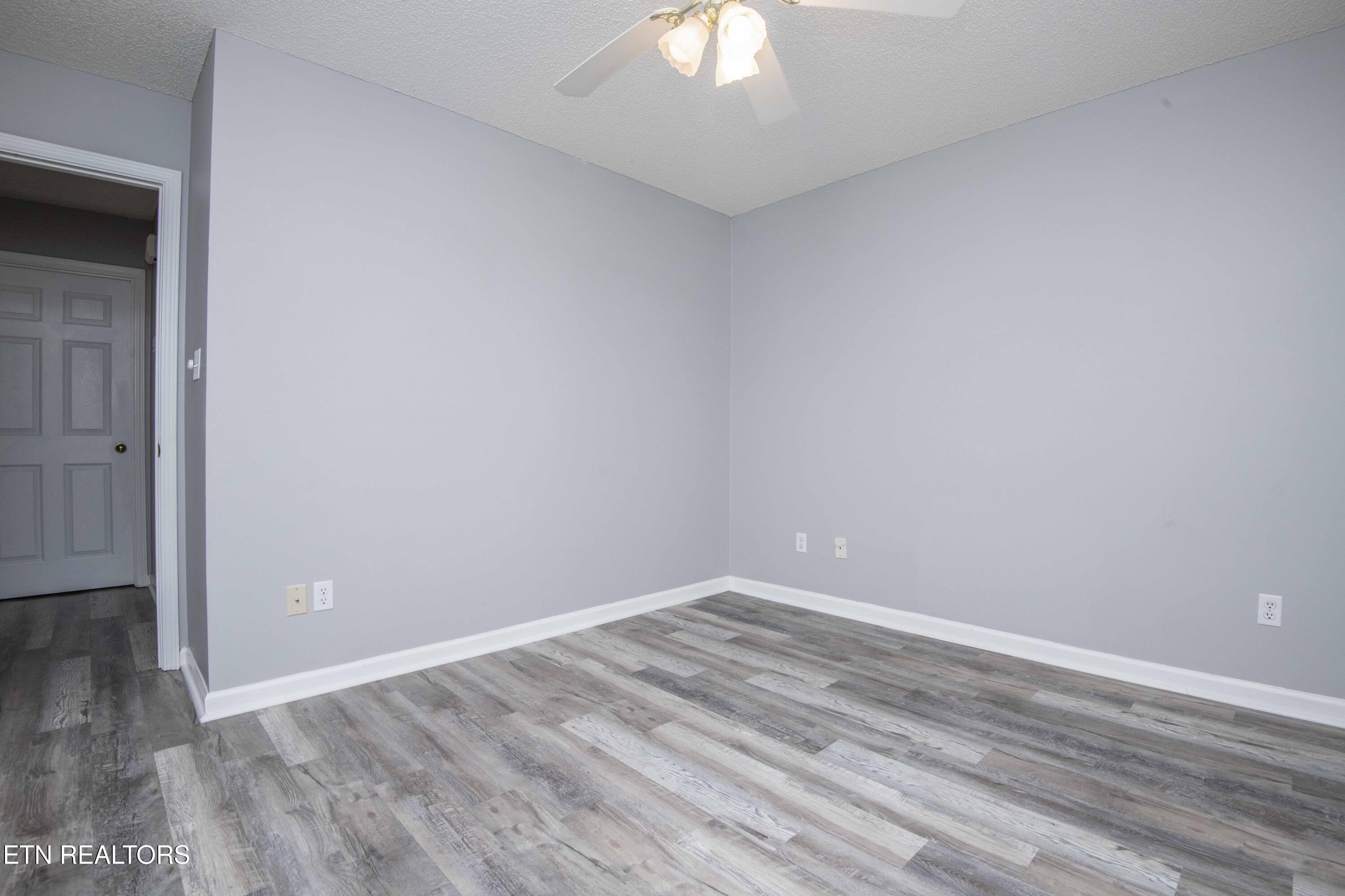 1966 Locarno Drive Knoxville TN 37914