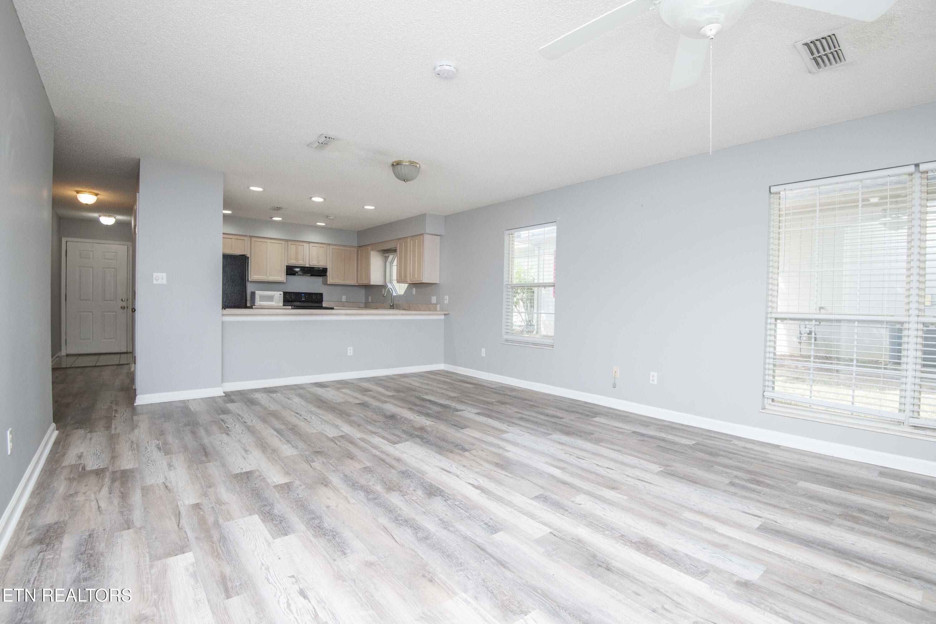 1966 Locarno Drive Knoxville TN 37914
