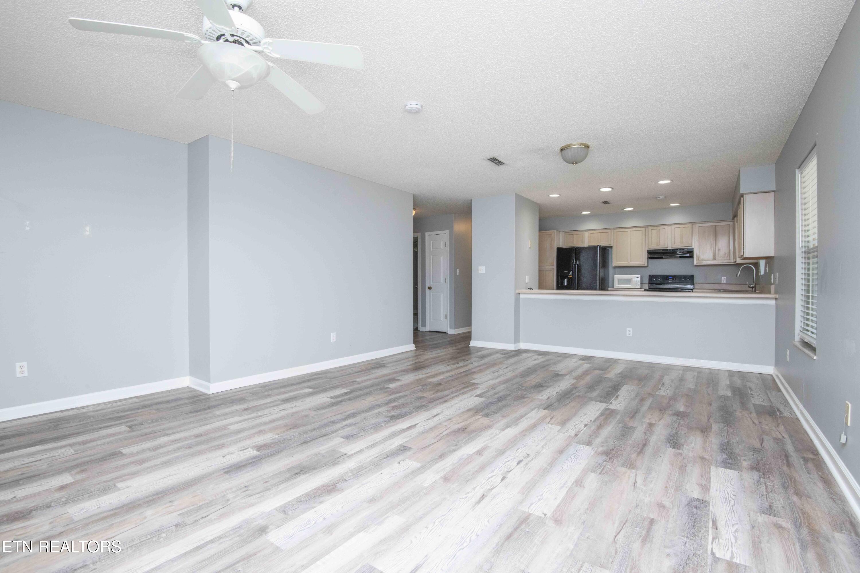 1966 Locarno Drive Knoxville TN 37914