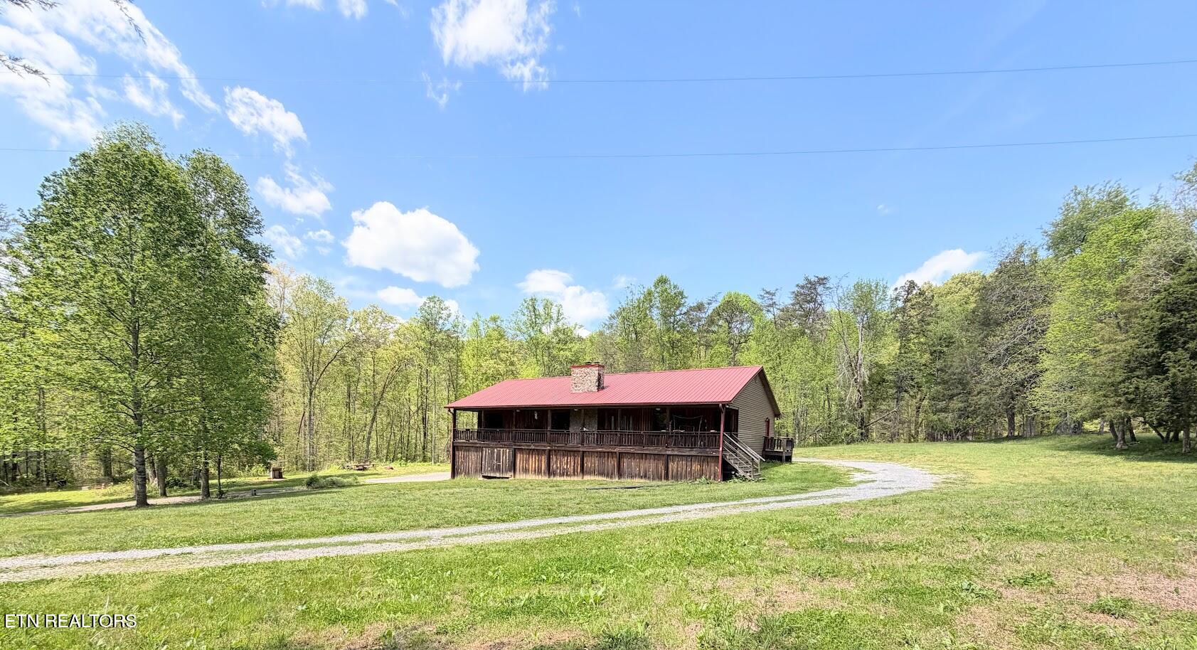 1617 Bull Run Road Luttrell TN 37779