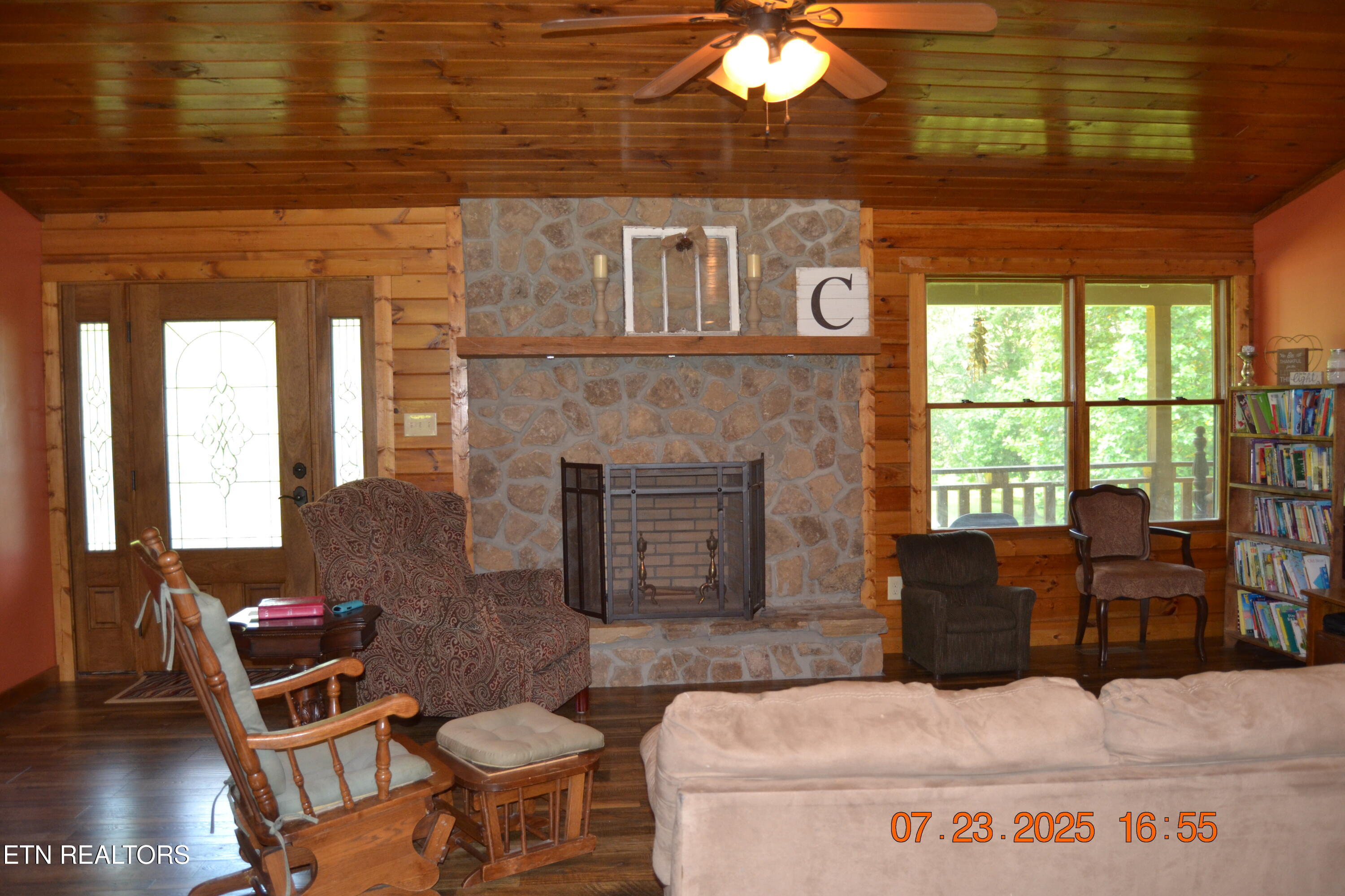 1617 Bull Run Road Luttrell TN 37779