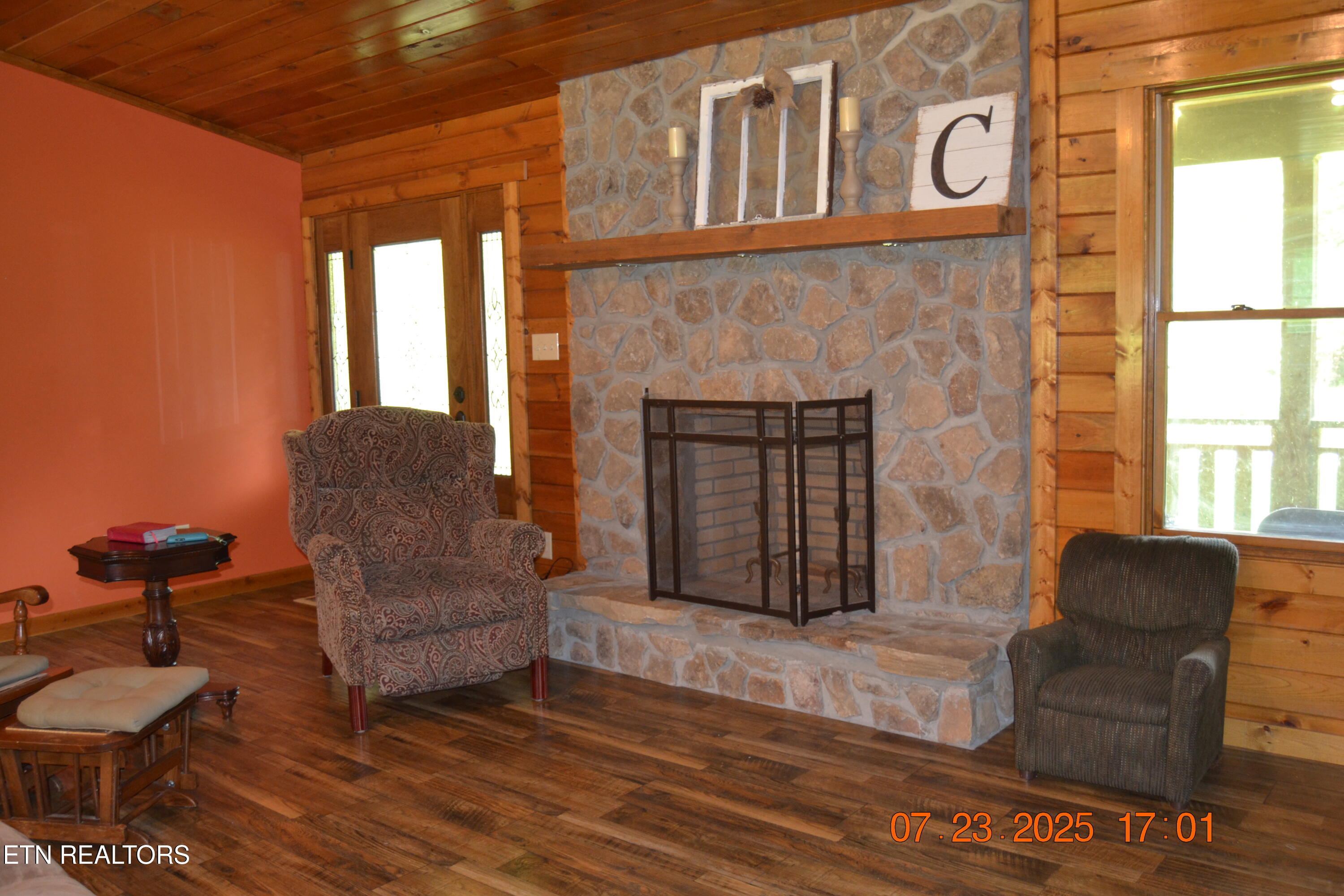 1617 Bull Run Road Luttrell TN 37779