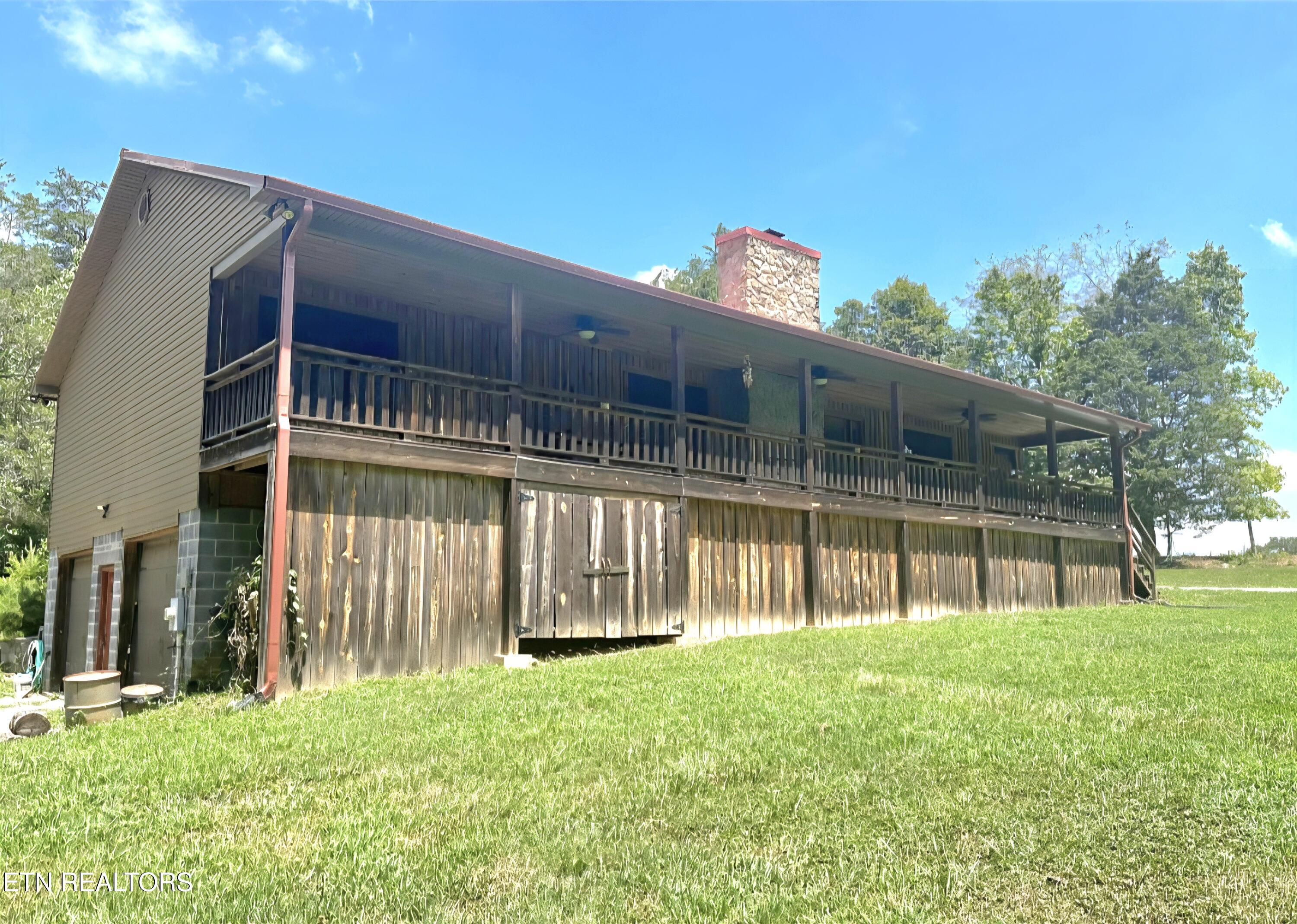 1617 Bull Run Road Luttrell TN 37779