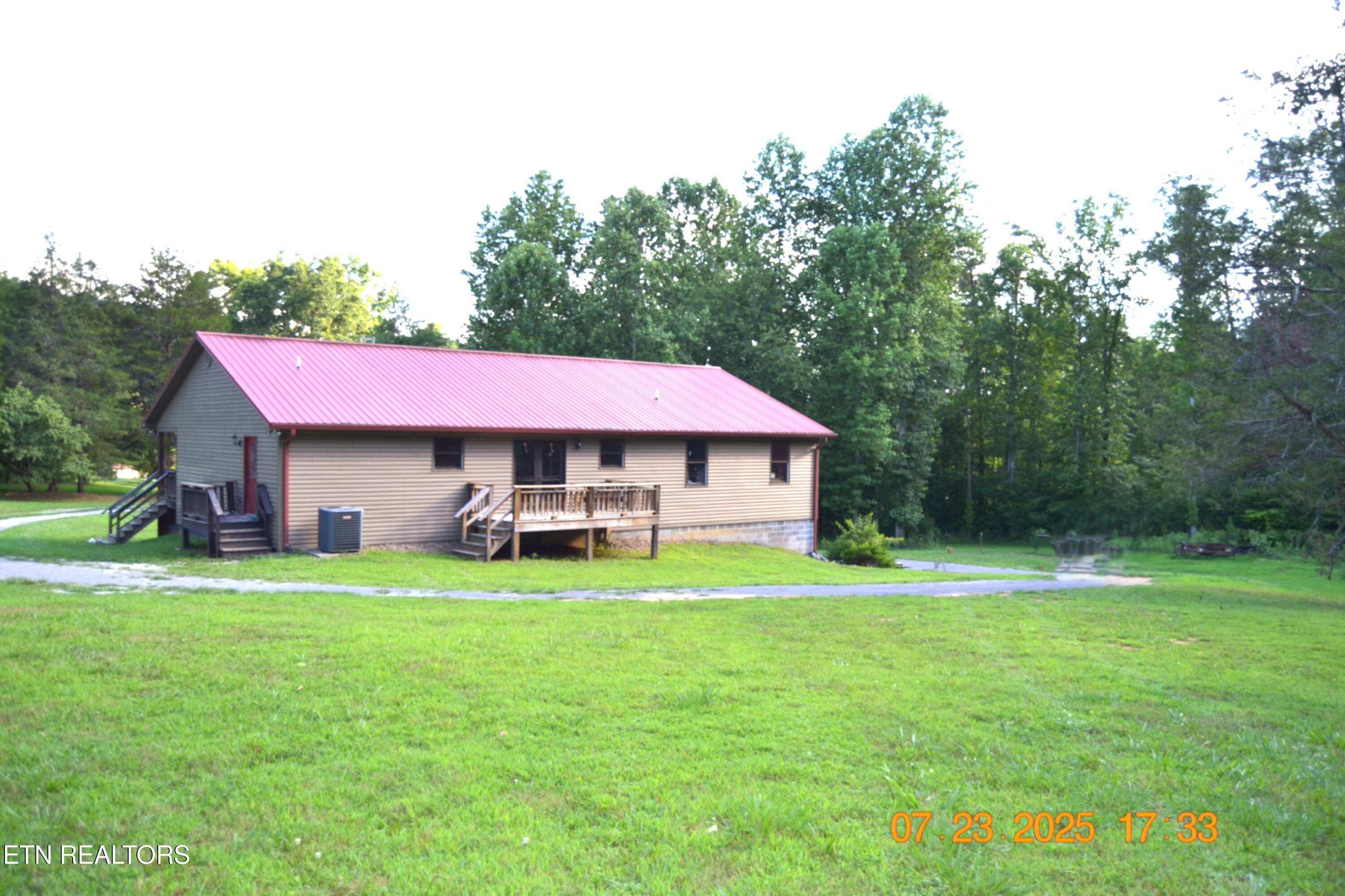 1617 Bull Run Road Luttrell TN 37779