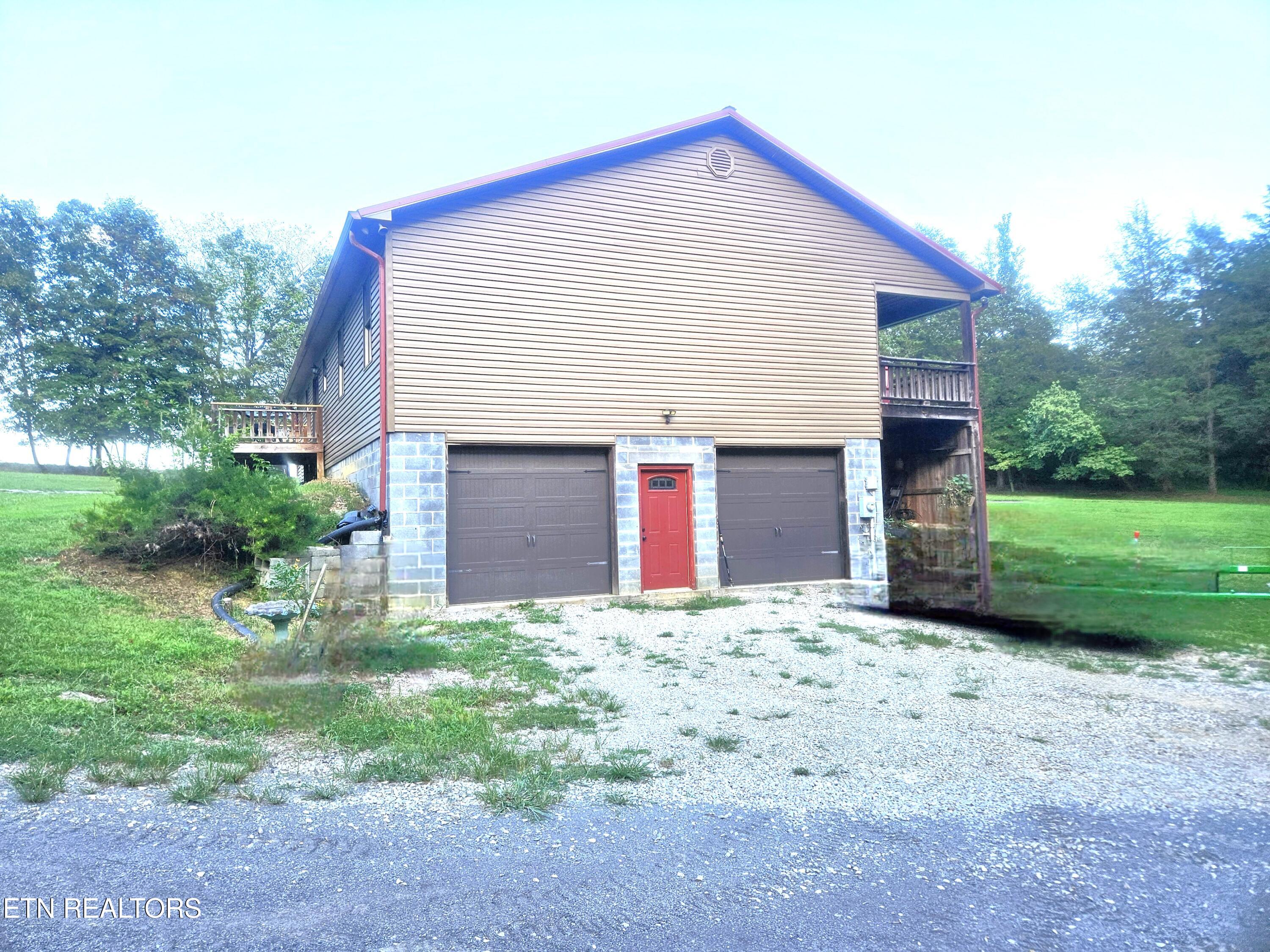 1617 Bull Run Road Luttrell TN 37779