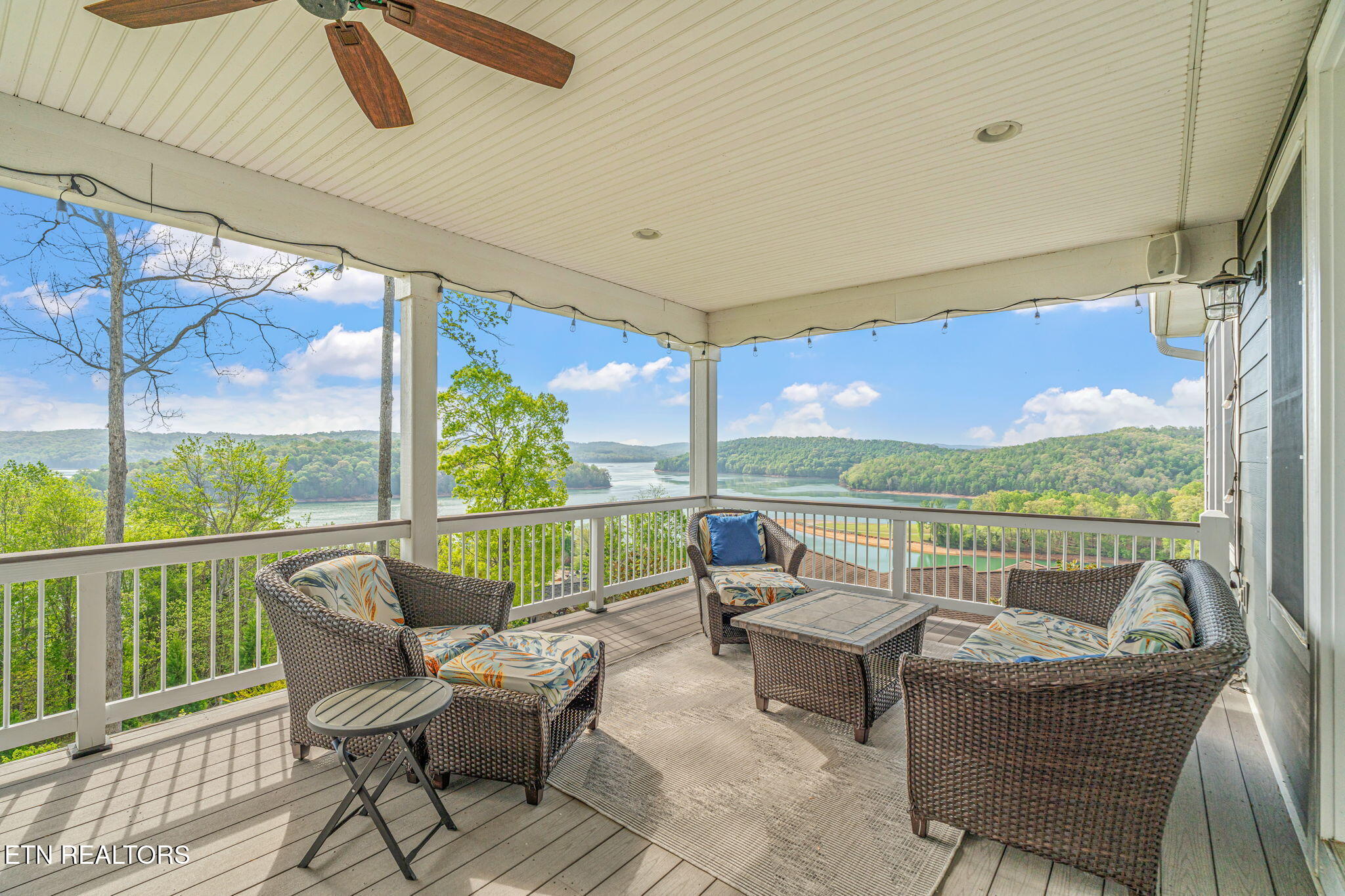 148 Smokeys Point Lafollette TN 37766