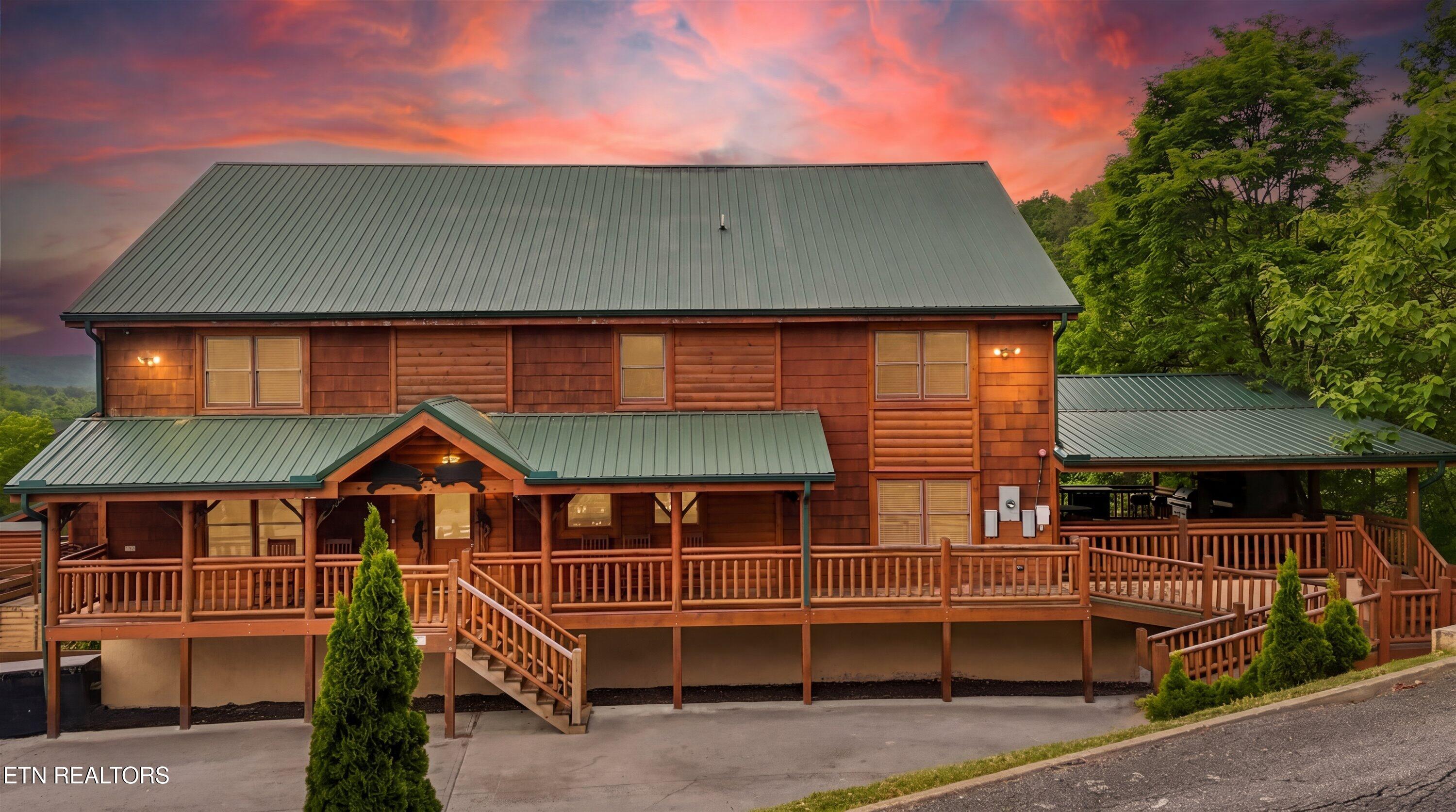 1935 Blackthorn Trail Sevierville TN 37876