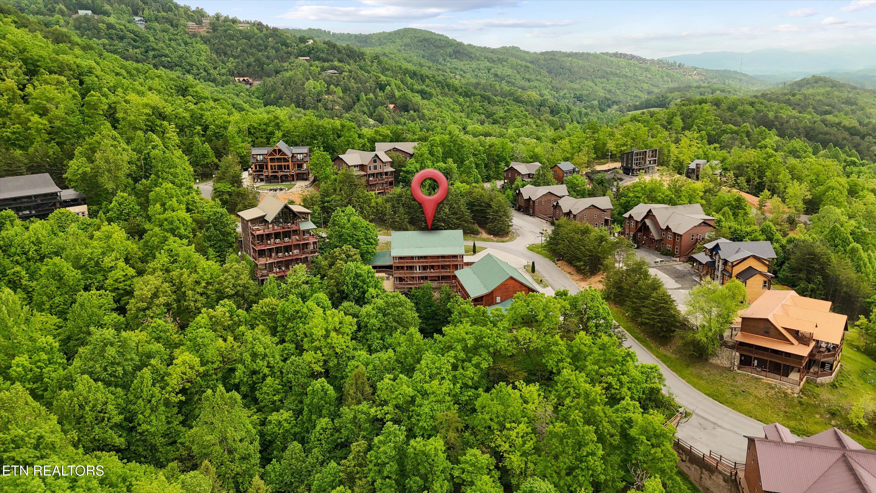 1935 Blackthorn Trail Sevierville TN 37876