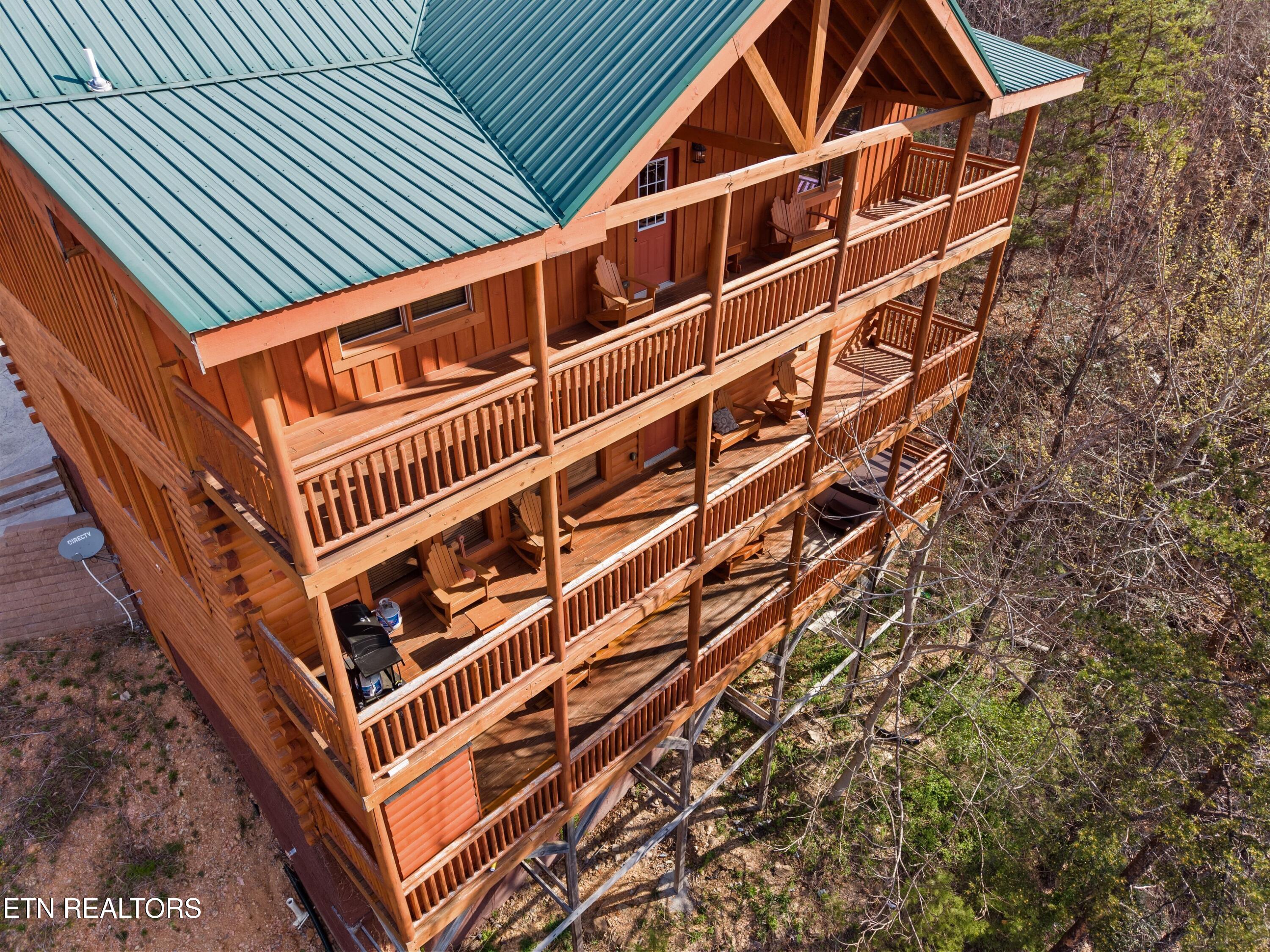 1643 Barn Door Lane Sevierville TN 37862