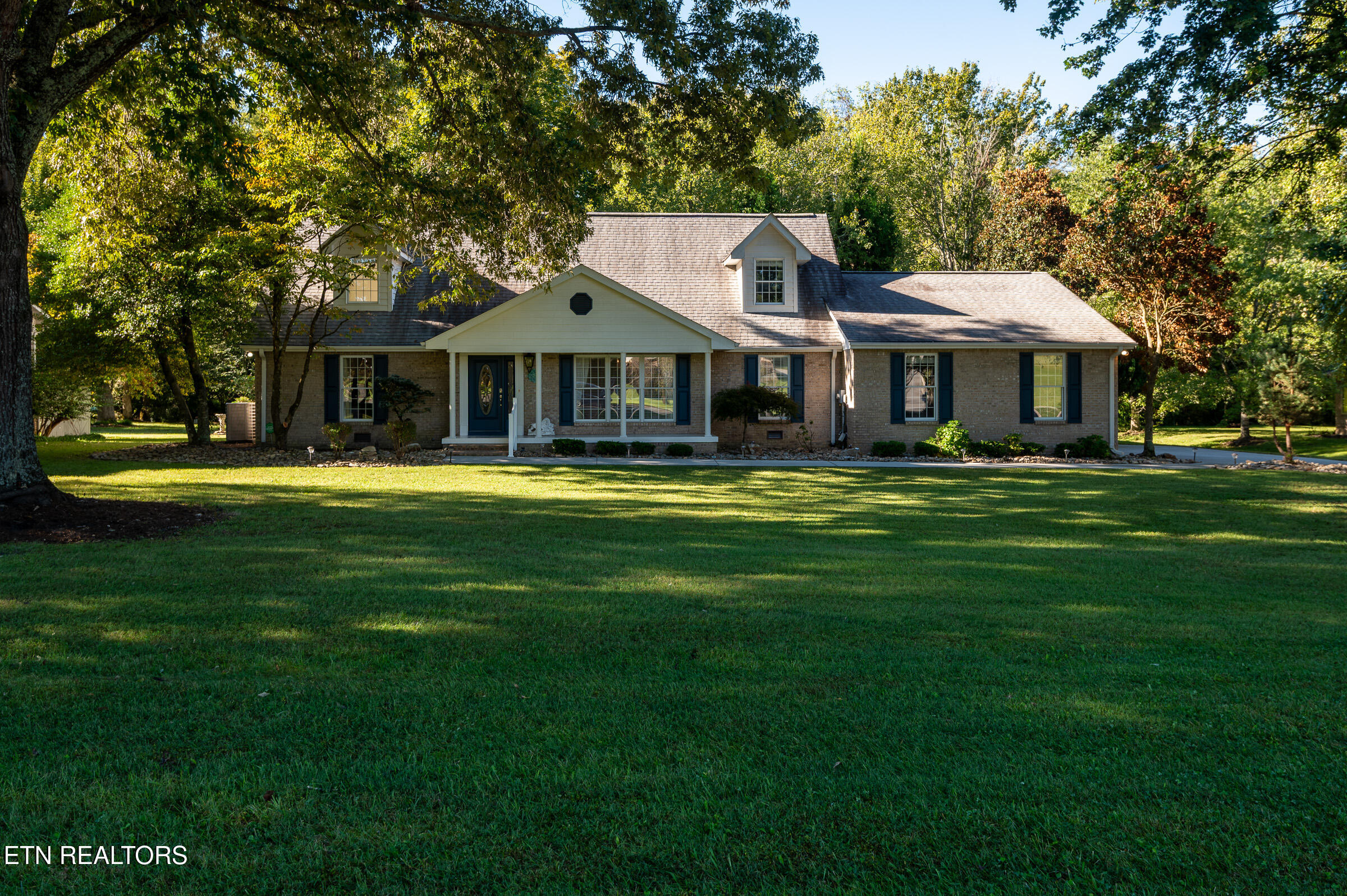 902 Columbine Lea Sevierville TN 37862