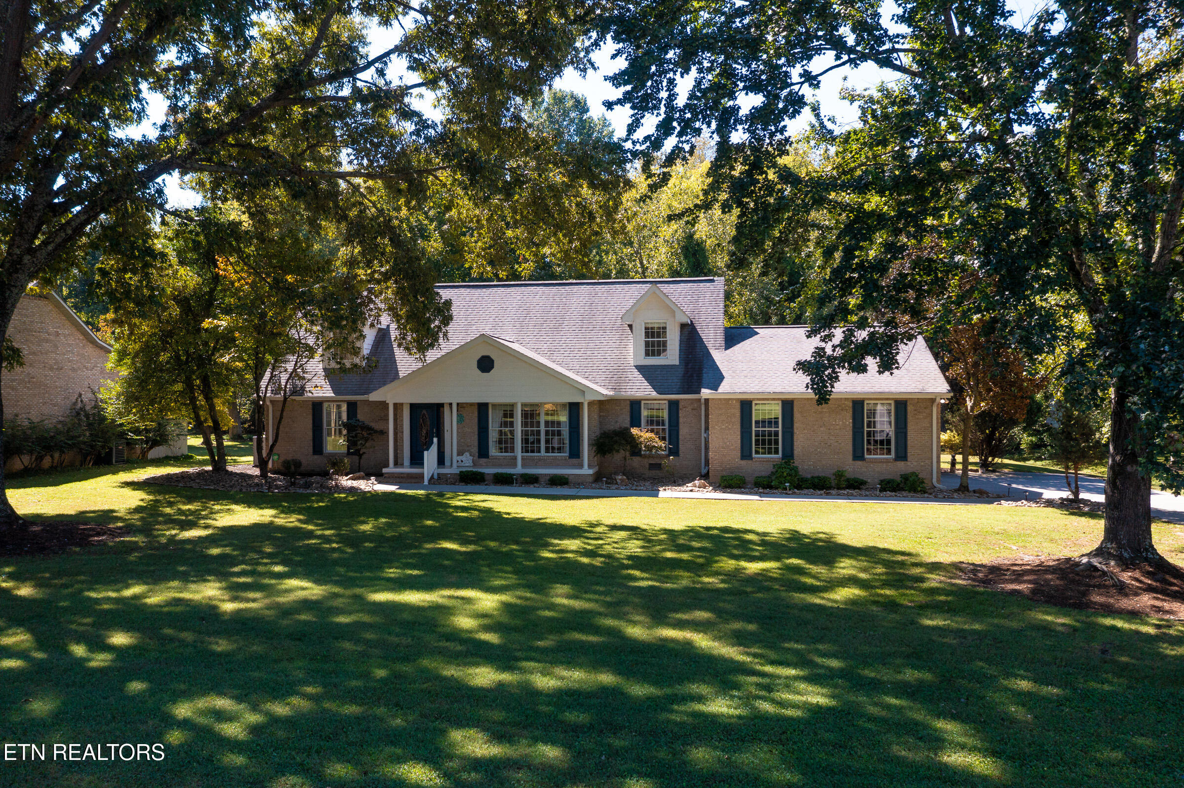 902 Columbine Lea Sevierville TN 37862