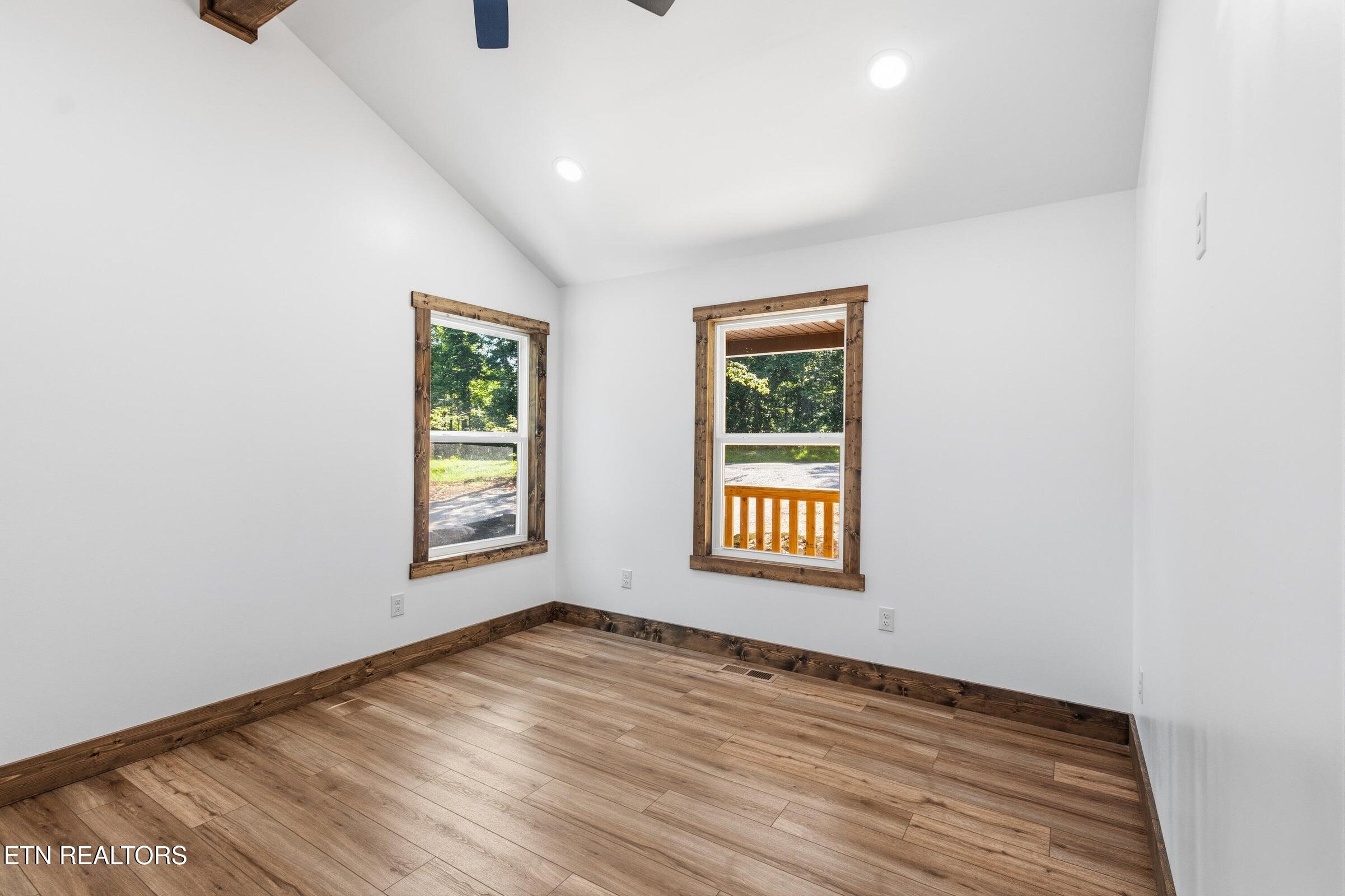 2377 Porch Rock Road Pikeville TN 37367