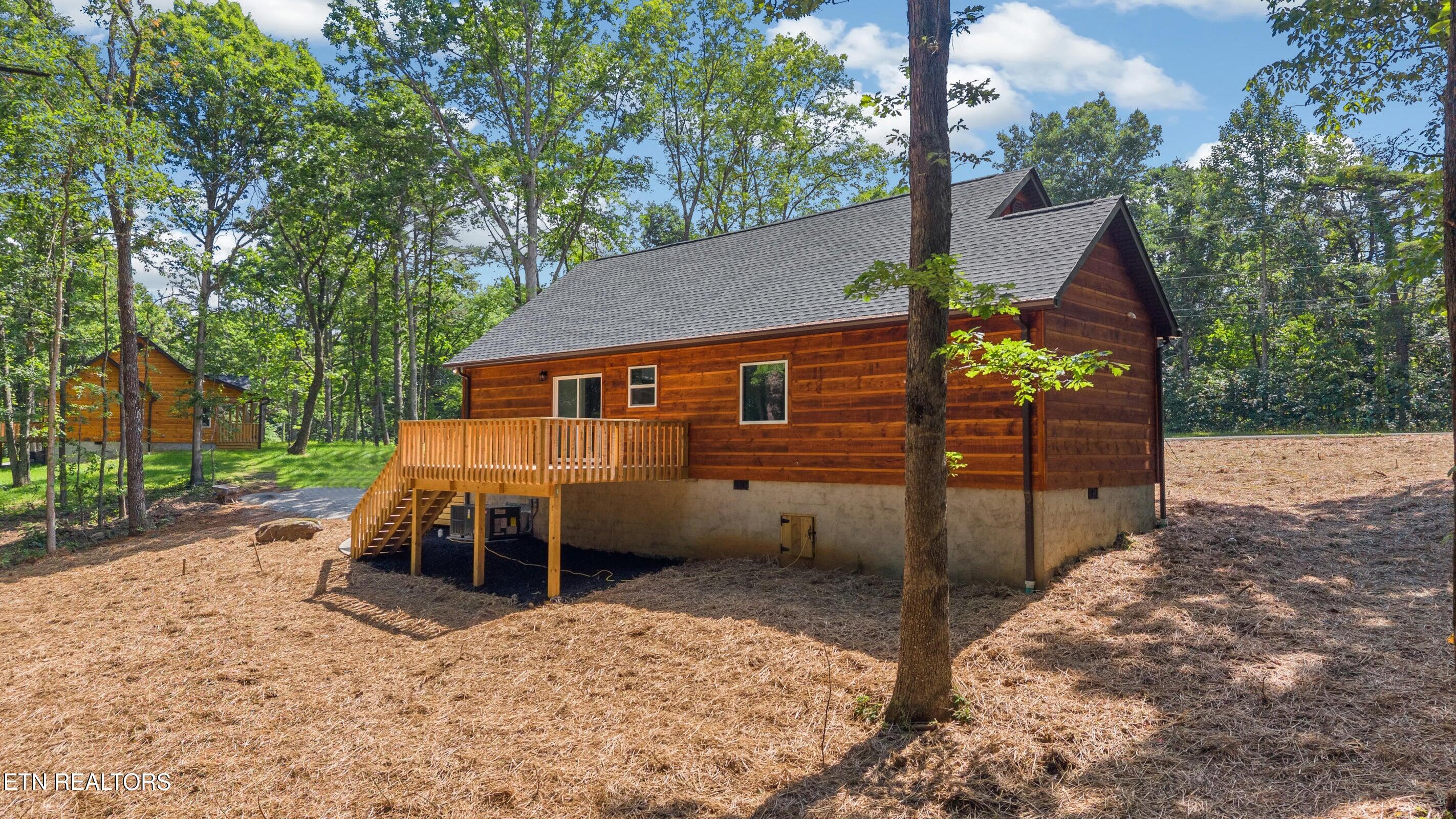 2377 Porch Rock Road Pikeville TN 37367