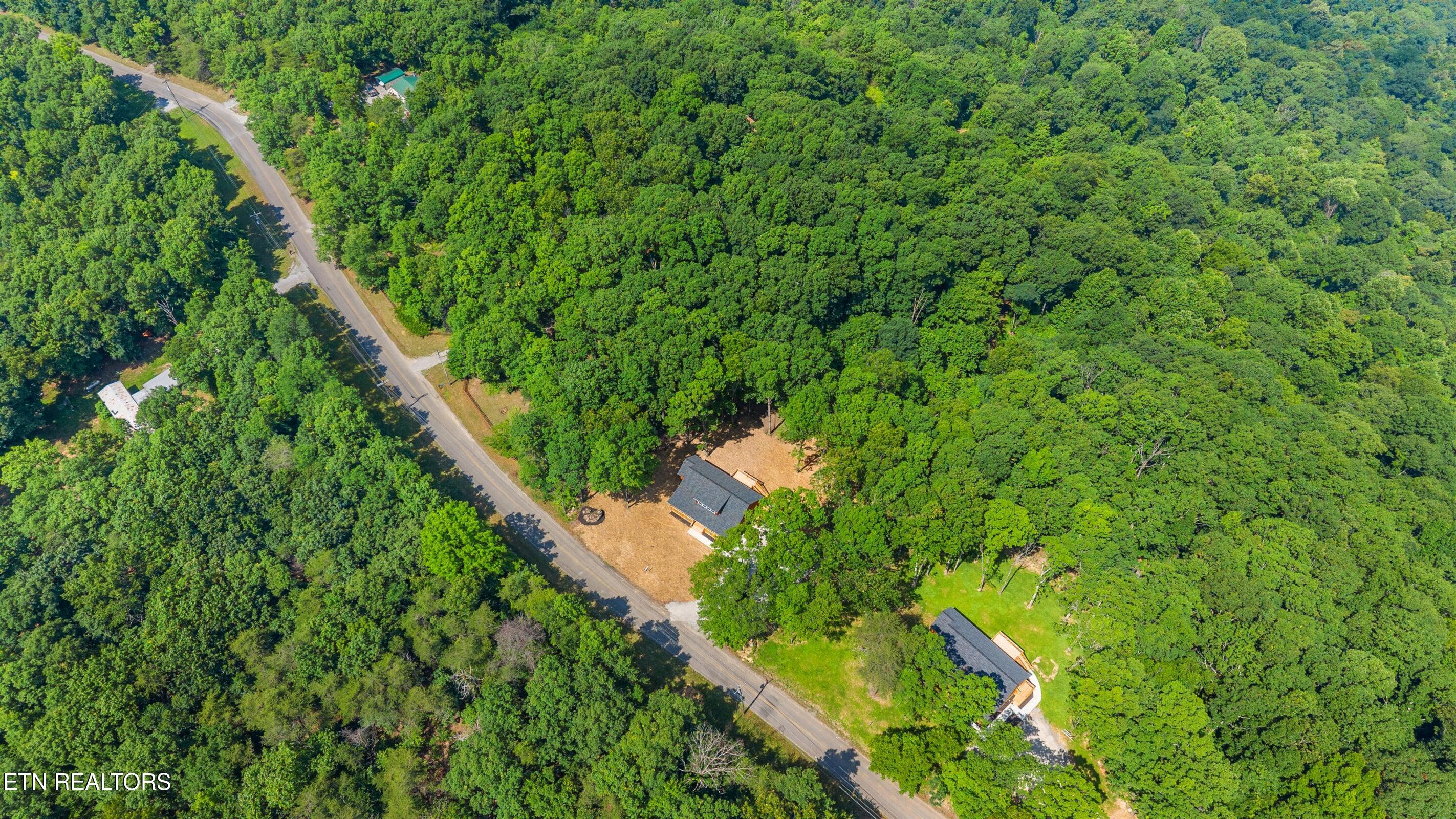 2377 Porch Rock Road Pikeville TN 37367
