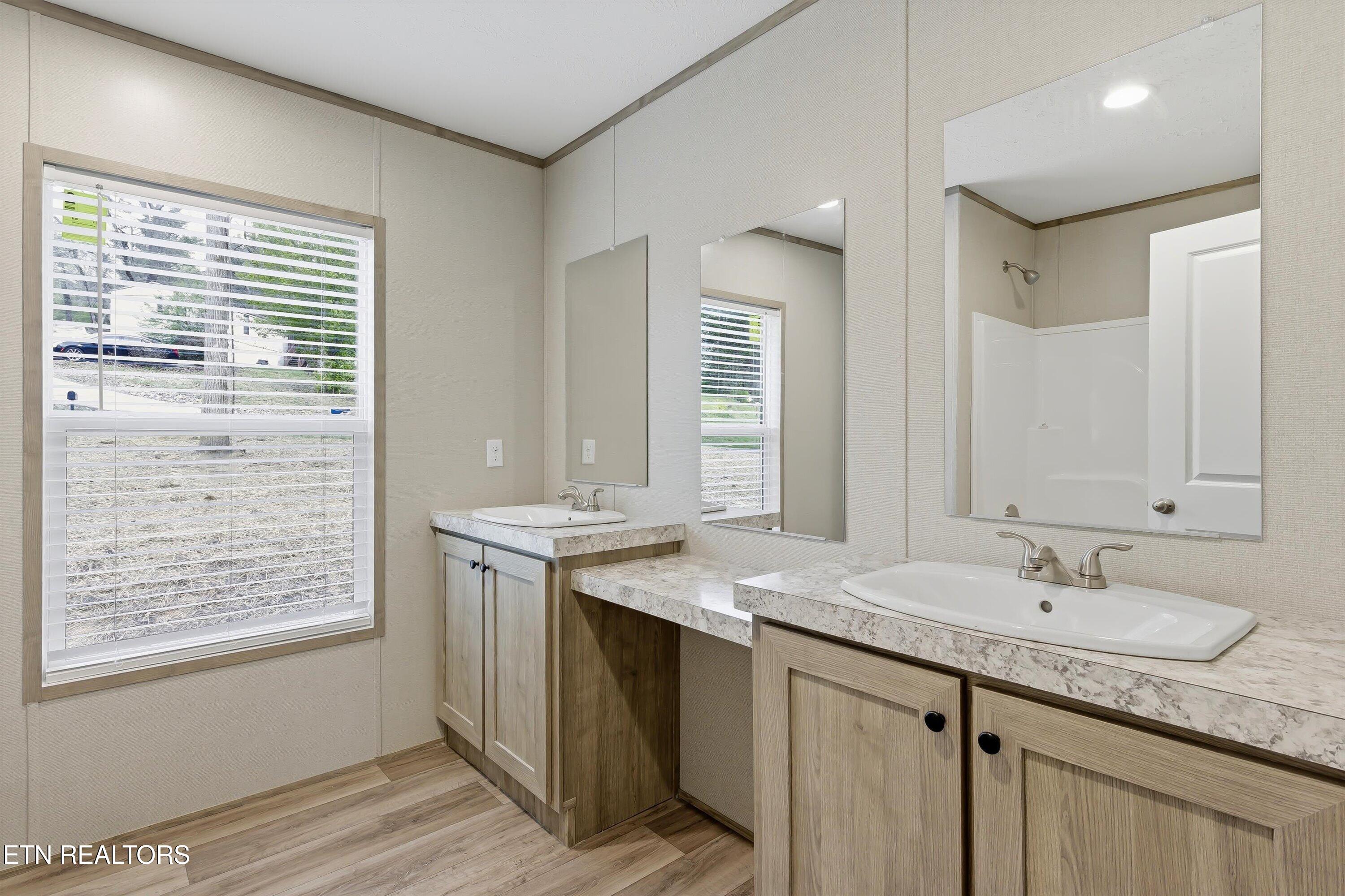 181 Pinecrest Drive Loudon TN 37774