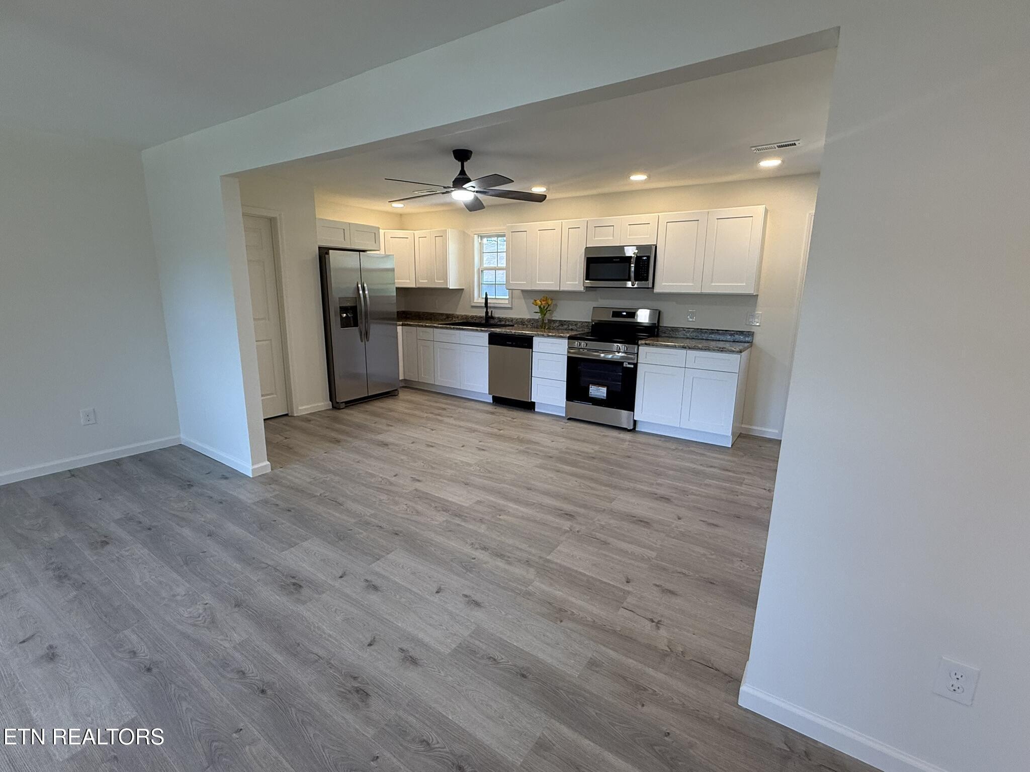 208 Greenwood Madisonville TN 37354