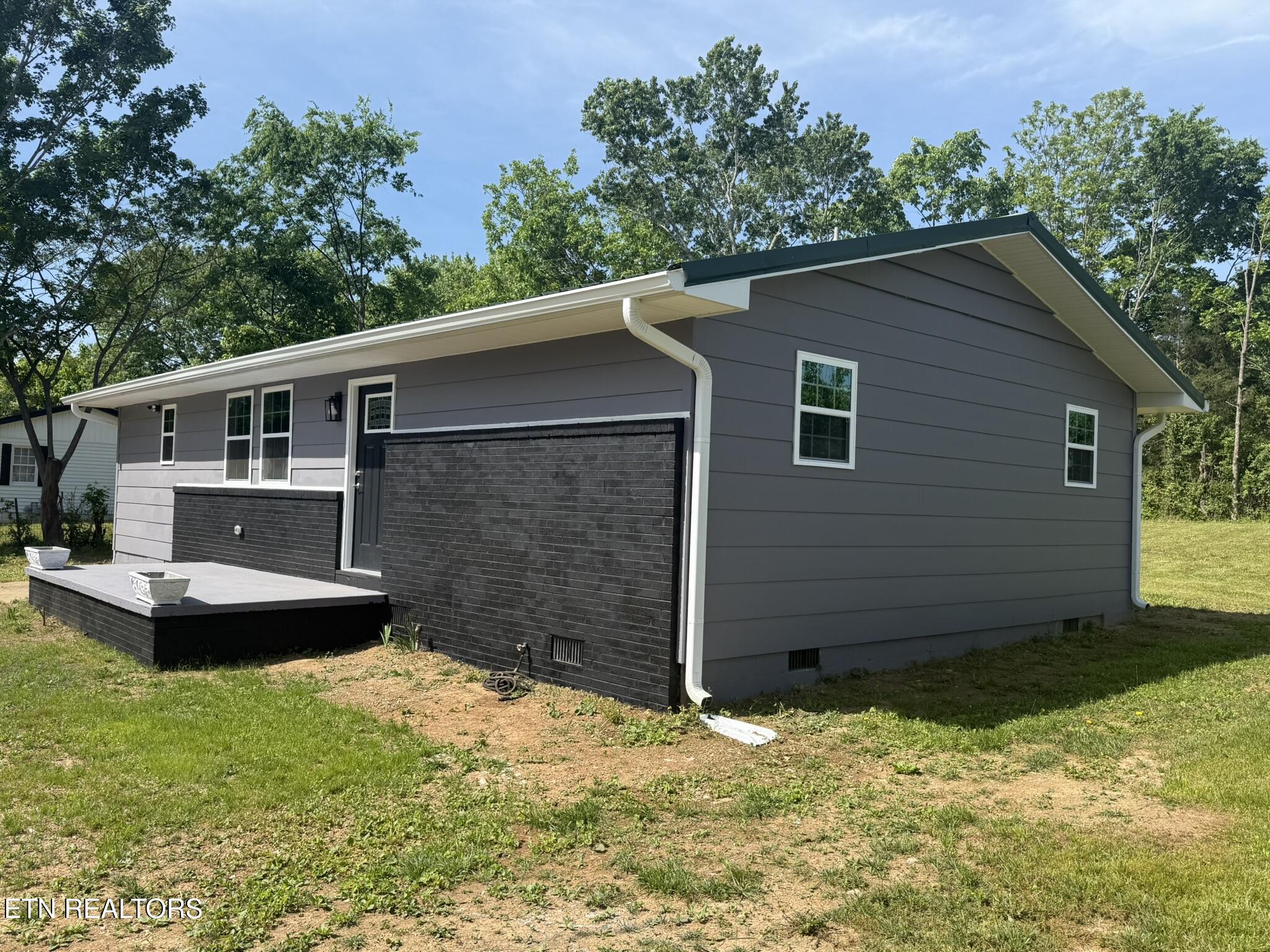 208 Greenwood Madisonville TN 37354