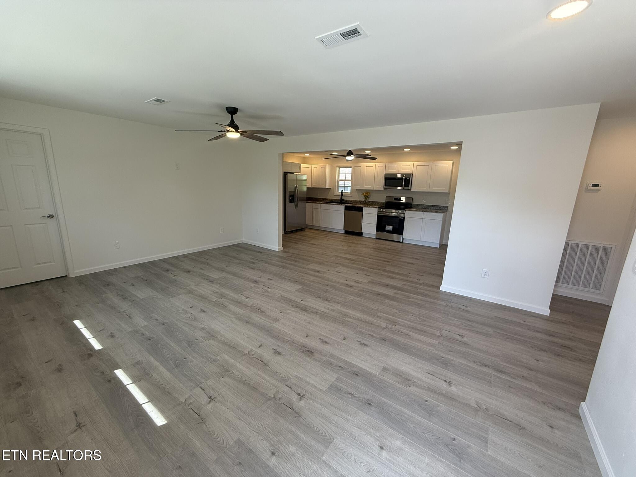 208 Greenwood Madisonville TN 37354