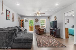 311 N Iowa Avenue Etowah TN 37331